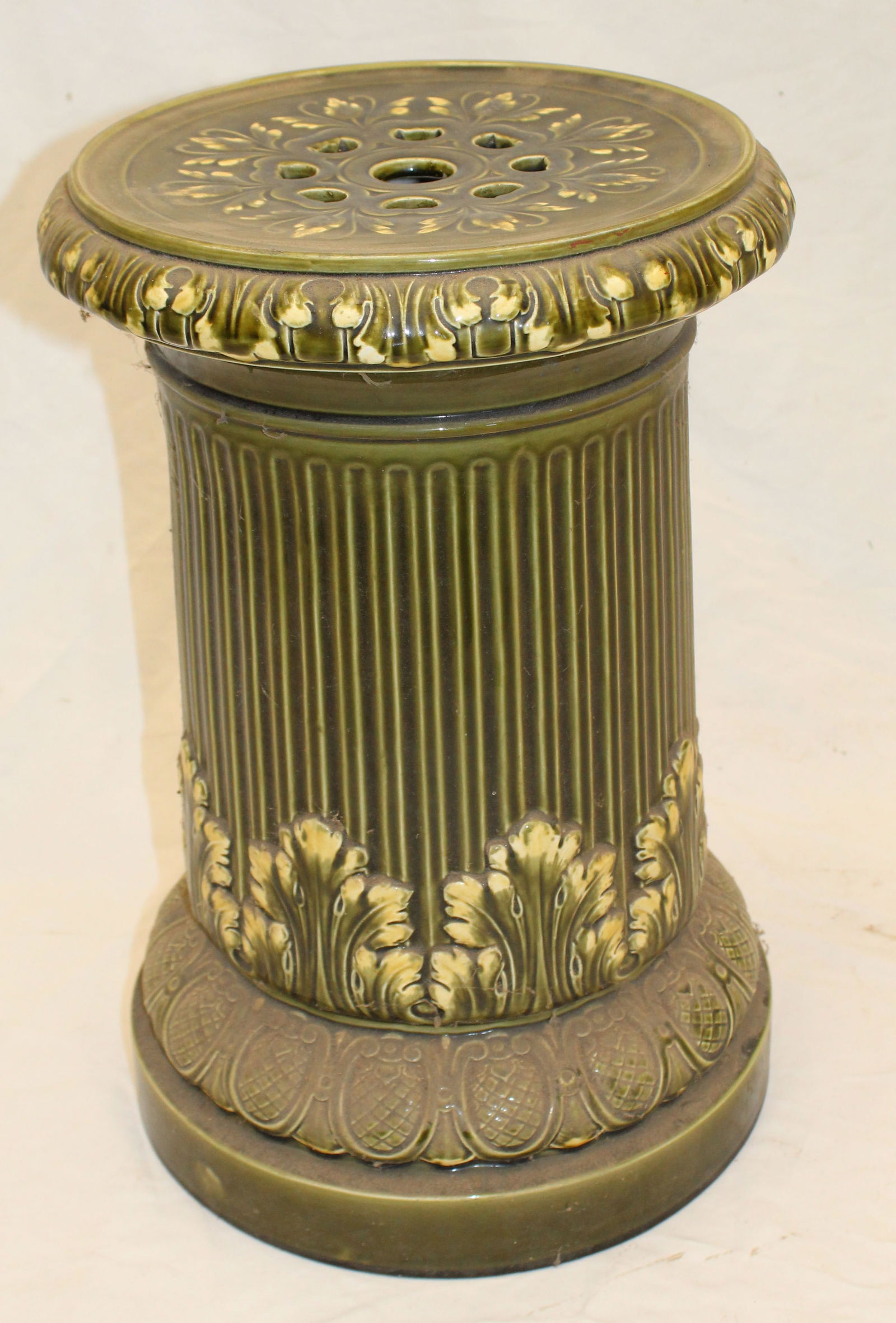 Antique green glaze pottery pedestal - 20" tall x 13" deep: Antique green glaze pottery pedestal - 20" tall x 13" deep