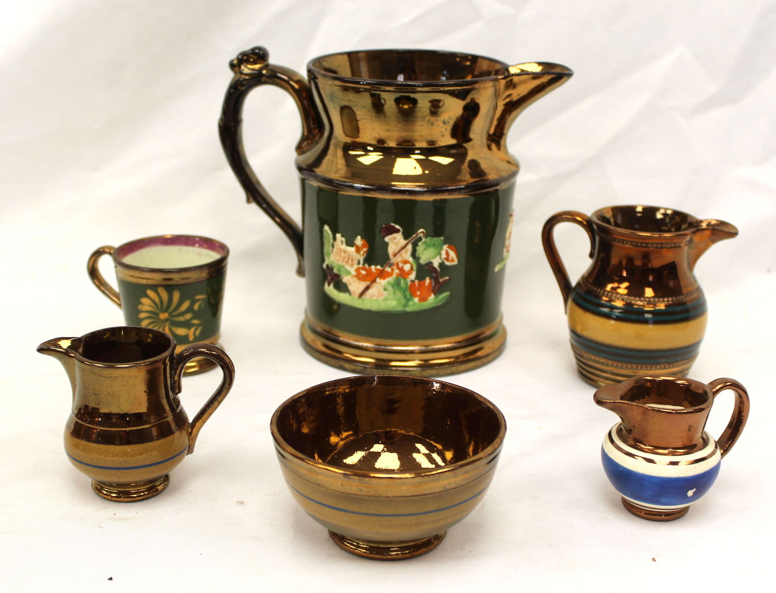 Lot of 6 pieces of Copper Luster incl pitcher, creamers & bowl - 2 1/4"-6 3/4" tall (1 of 7)