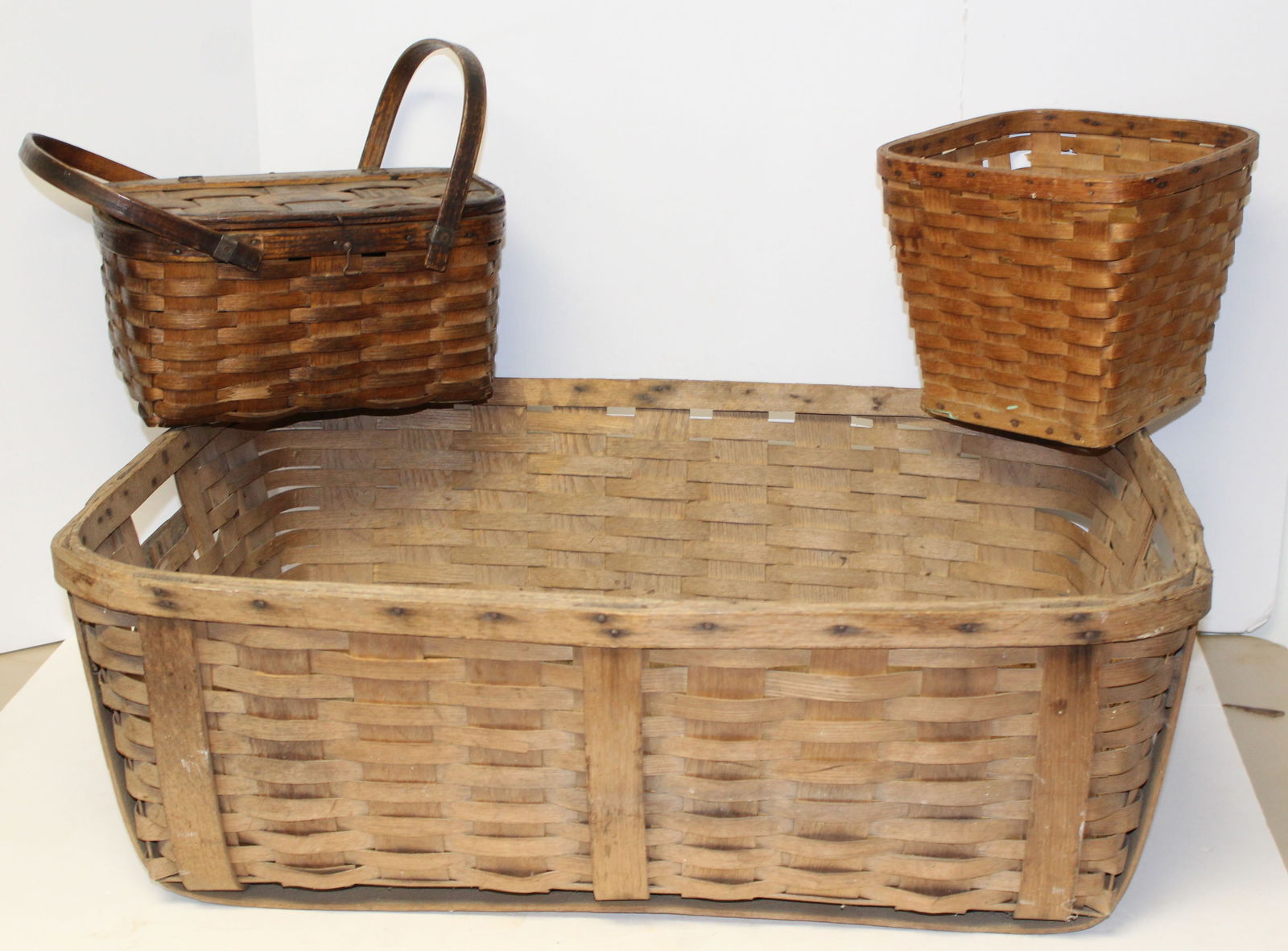 Lot of 3 antique baskets incl large rectangular in white, double bail handled & small square (1 of 5)
