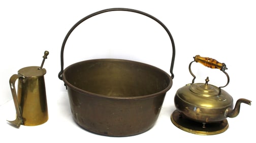 Antique brass lot incl smudge pot, bucket & teapot