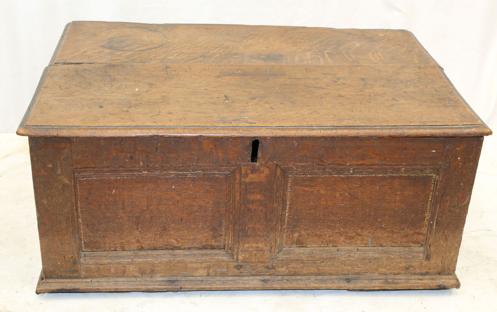 18thC carved/paneled oak box - 13 1/2" tall x 31 1/2"x21 1/2" (1 of 8)