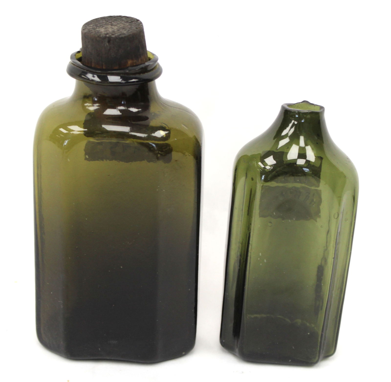 Lot of 2 early green glass octagonal jars incl 1 w cork - 5 1/4" & 6" tall: Lot of 2 early green glass octagonal jars incl 1 w cork - 5 1/4" & 6" tall