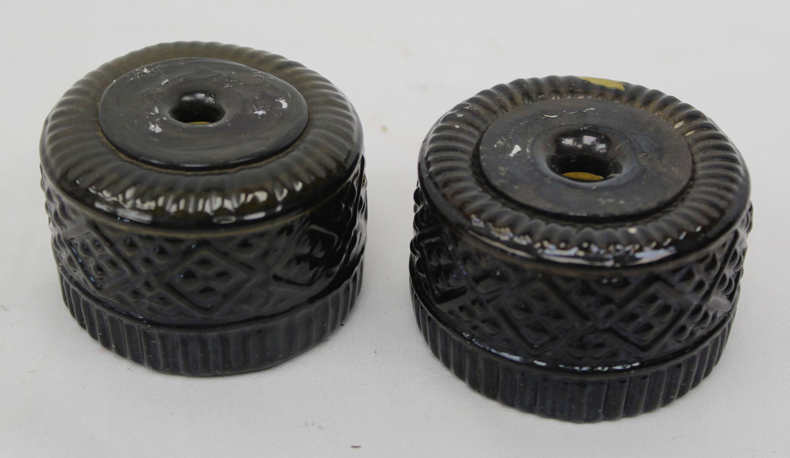 Lot of 2 antique blown three mold inkwells - approx 1 1/2" tall x 2 1/4" diam: Lot of 2 antique blown three mold inkwells - approx 1 1/2" tall x 2 1/4" diam