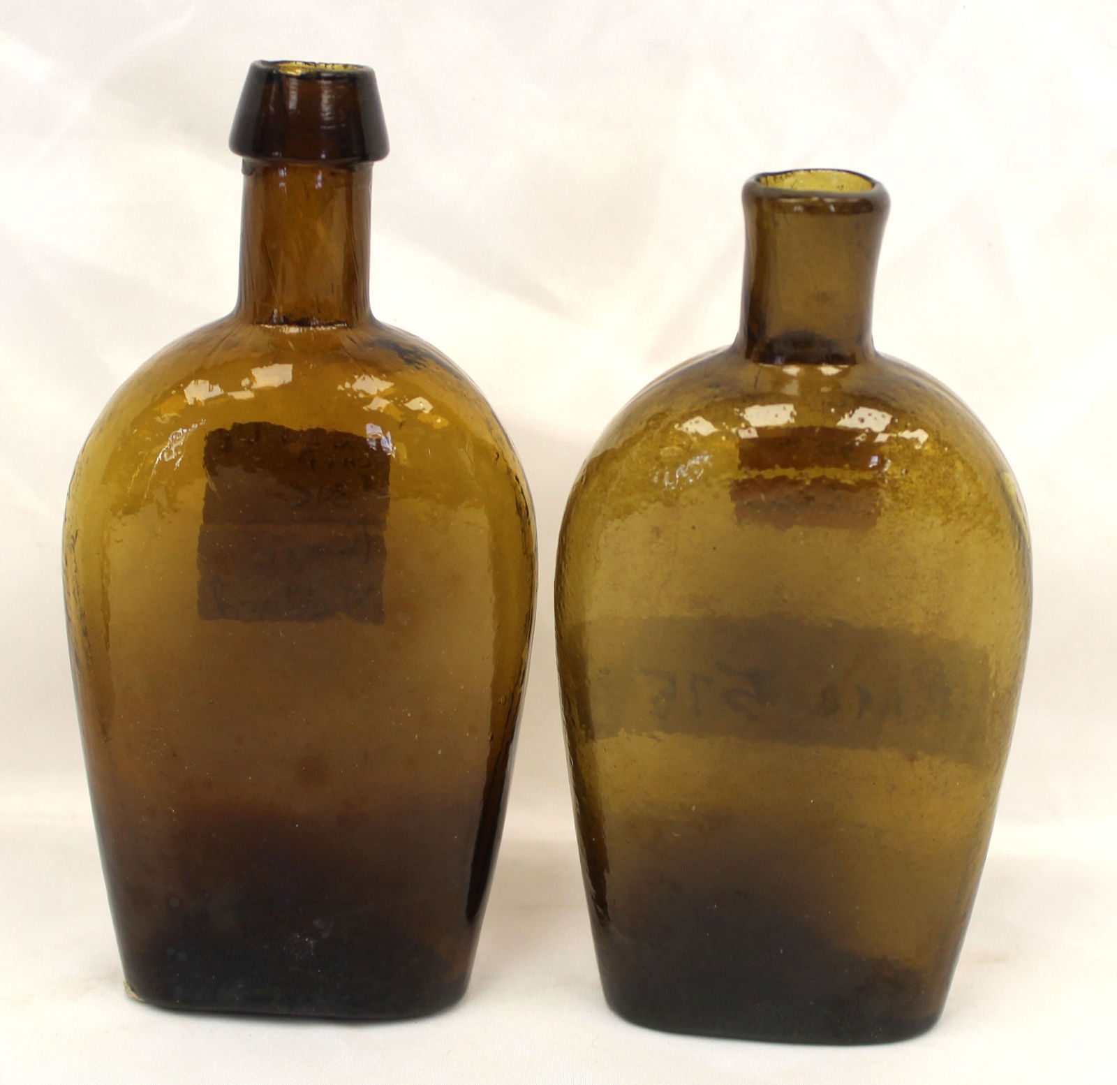 Lot of 2 early amber glass bottles/flasks - 5 1/4" & 6 1/2" tall: Lot of 2 early amber glass bottles/flasks - 5 1/4" & 6 1/2" tall