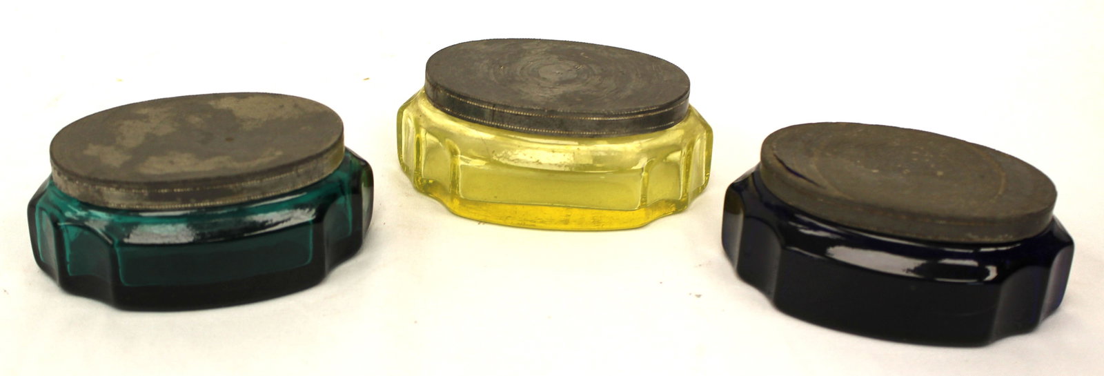 Lot of 3 dentifrice jars in canary, green & cobalt w pewter lids - 1 1/2" tall x 3 1/2": Lot of 3 dentifrice jars in canary, green & cobalt w pewter lids - 1 1/2" tall x 3 1/2"