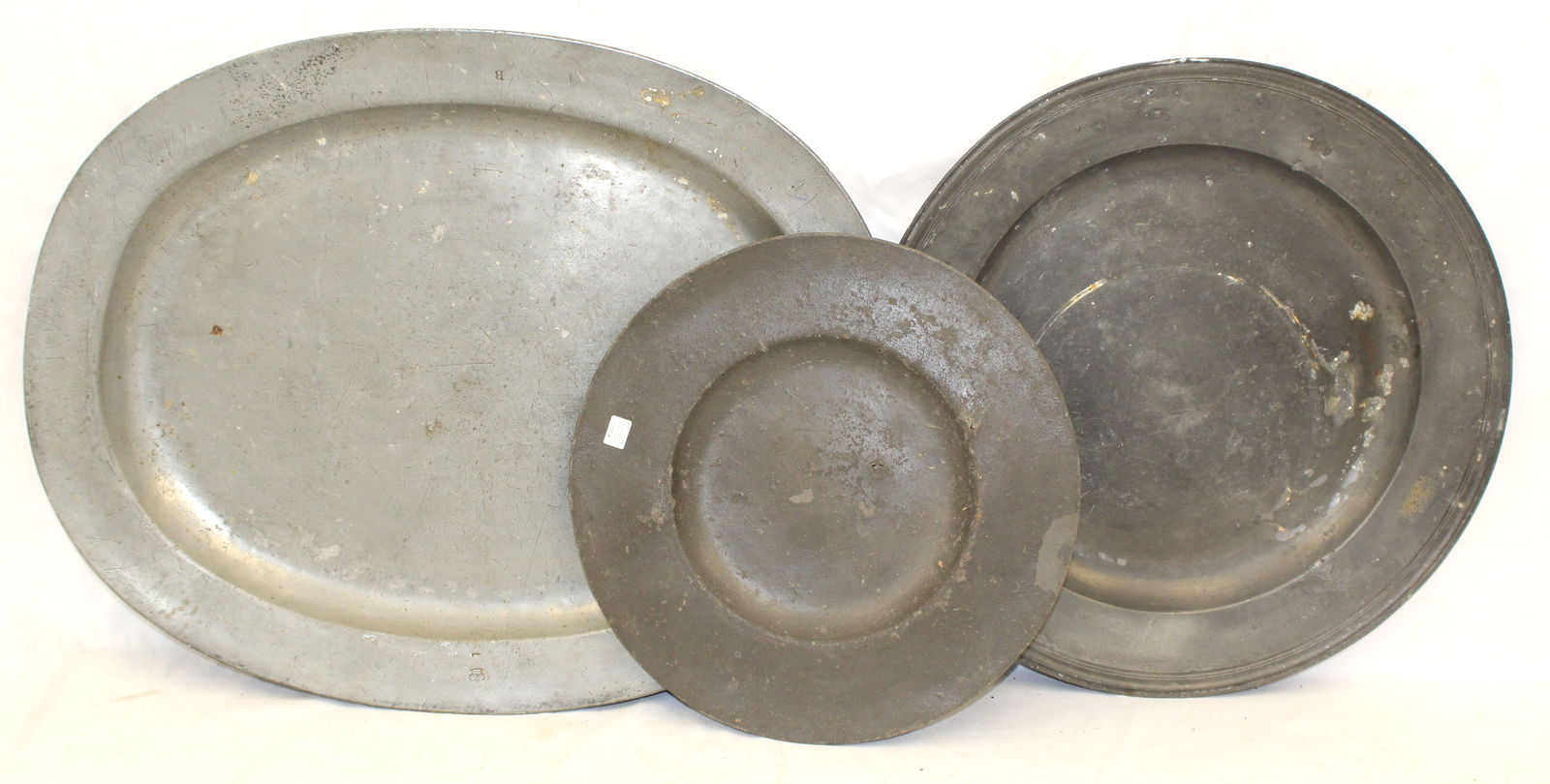 Lot of 3 antique pewter chargers - 15" & 20" diam & 20"x25" oval (1 of 13)