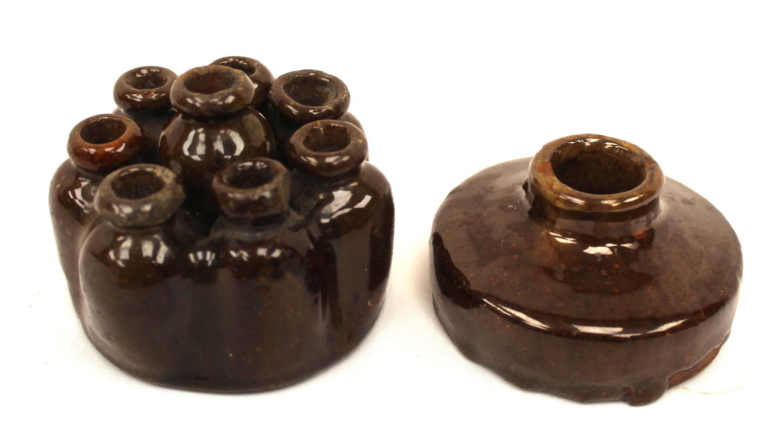 Lot of 2 antique redware inks - 1 1/2" & 2 1/2" diam: Lot of 2 antique redware inks - 1 1/2" & 2 1/2" diam