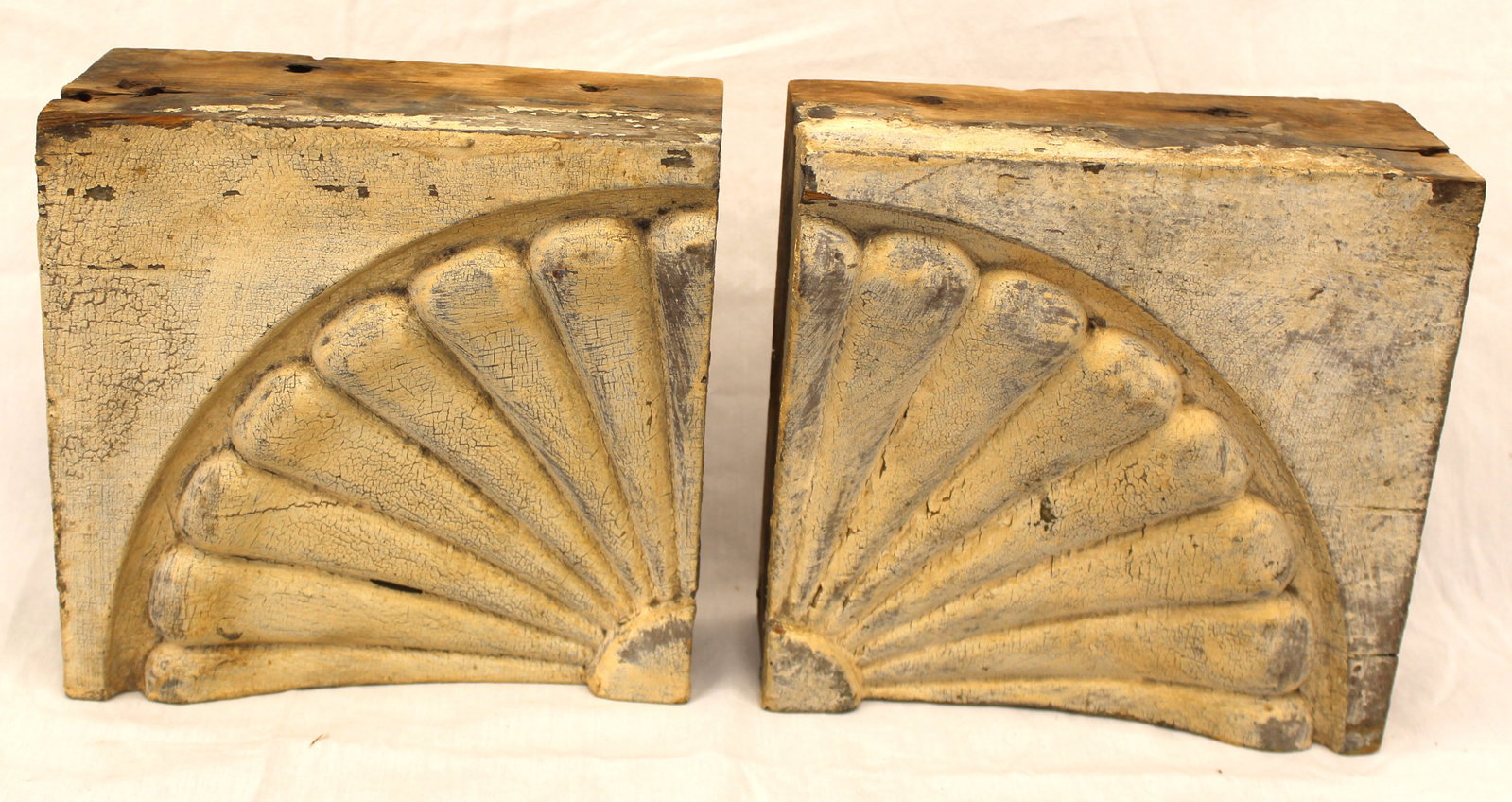 Pr of carved wooden architectural pieces w shell motif in oyster white paint - 9"x9"x4" (1 of 8)