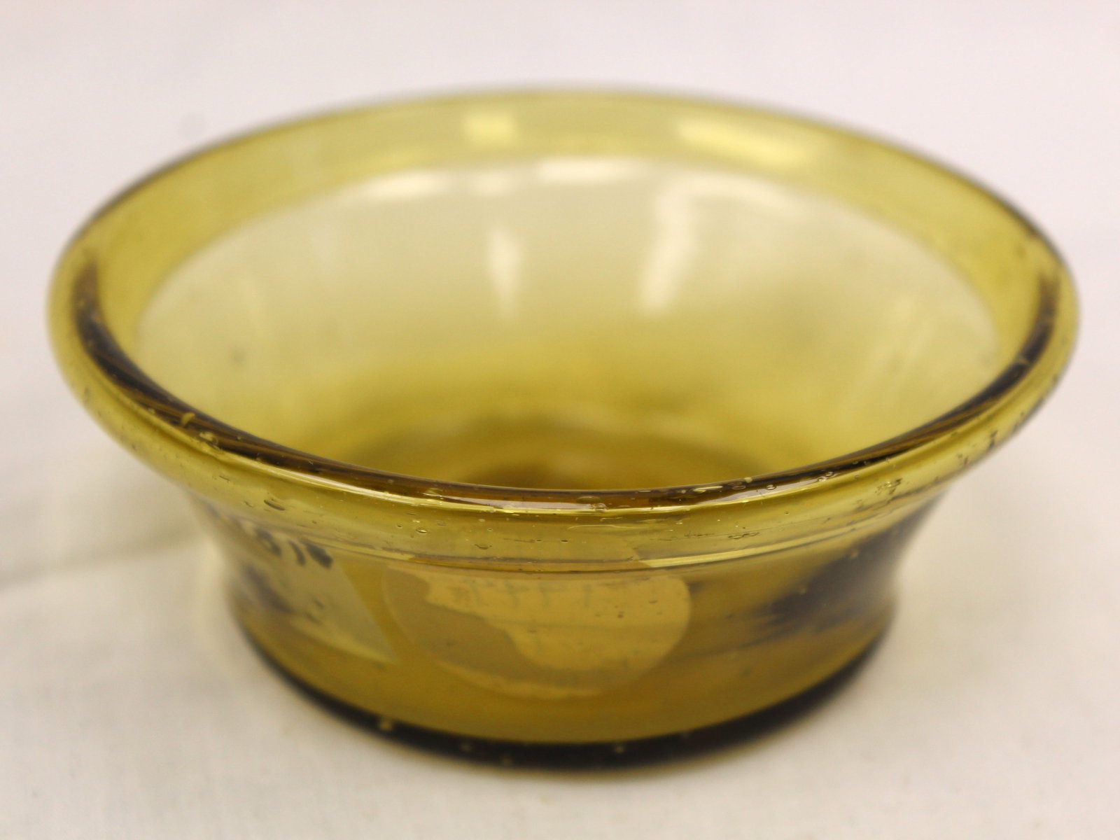 Early green glass small bowl - 1 1/2" tall x 3 3/4" diam: Early green glass small bowl - 1 1/2" tall x 3 3/4" diam