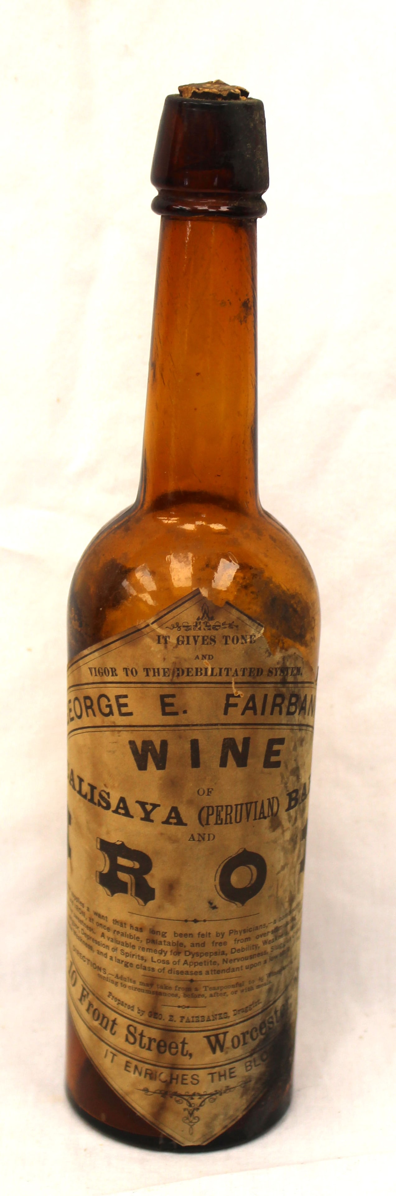 Early amber glass bottle w orig label "George E Fairbanks?" - 10 1/2" tall (1 of 12)