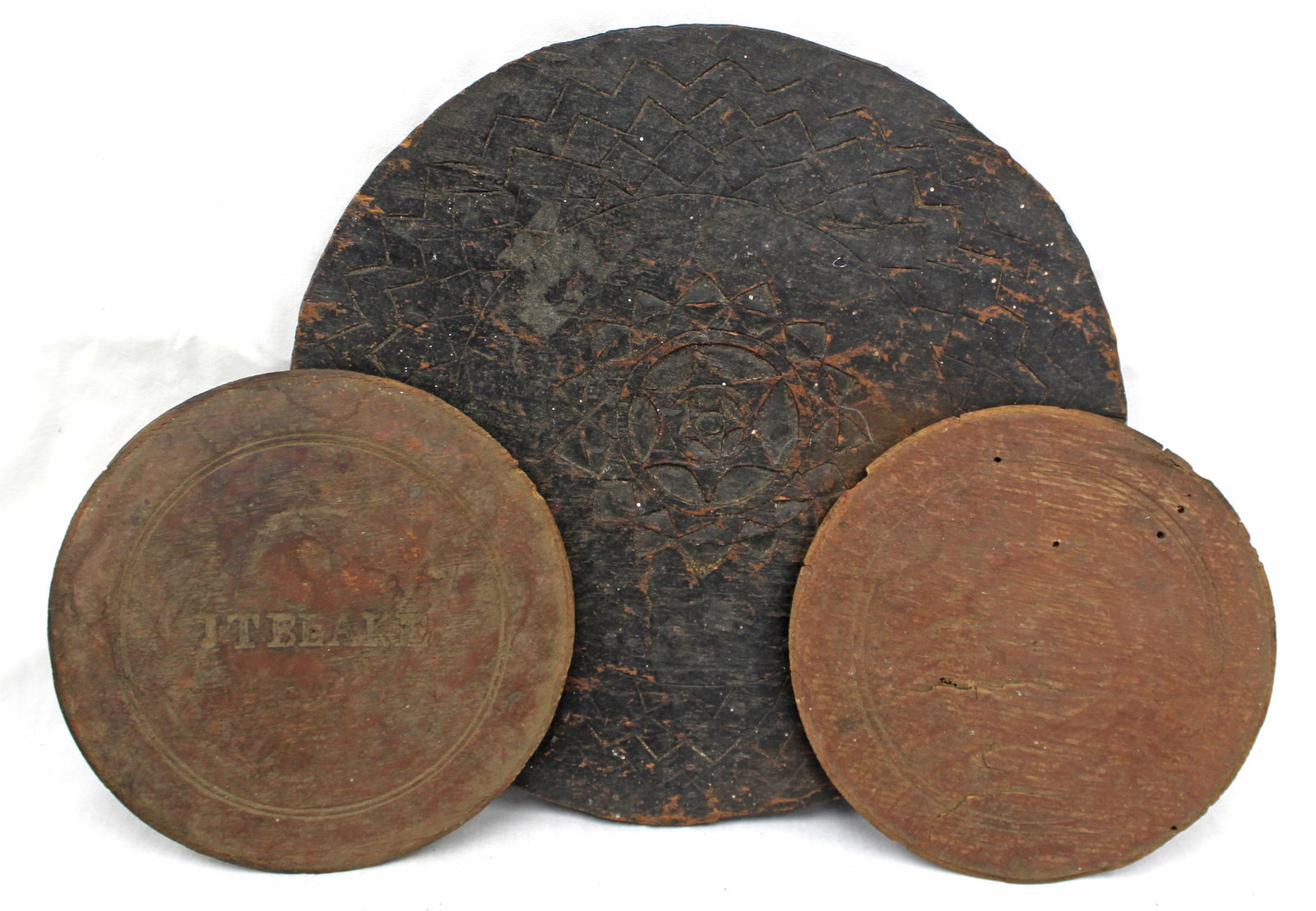 Lot of 3 antique carved wooden lids incl 1 marked "JT Beake" - 5 1/2" - 9 1/2" diam (1 of 7)