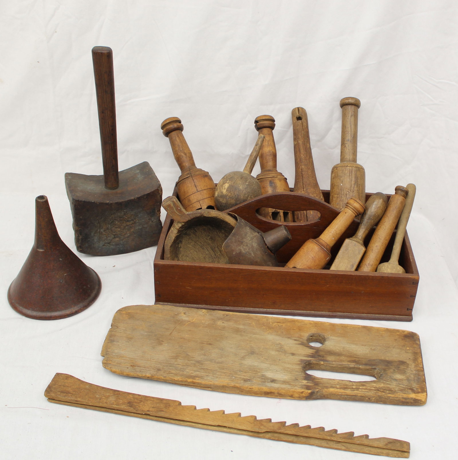 Large lot of antique treen incl scoops, funnel, mashers, pestles, etc in an old wooden box - box (1 of 9)