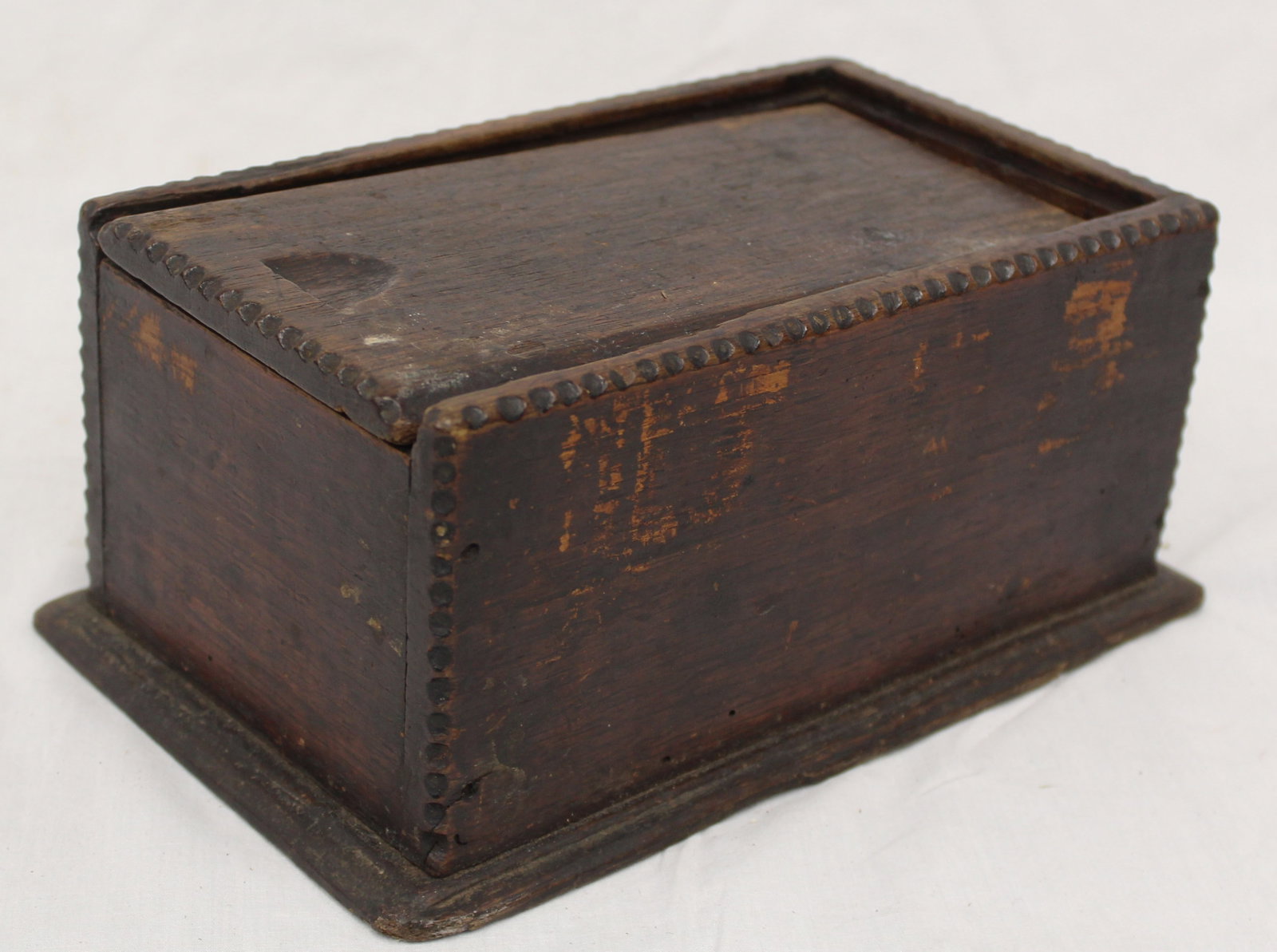 Antique slide top box w chip carved decoration - 4 1/2" tall x 9"x6" (1 of 7)