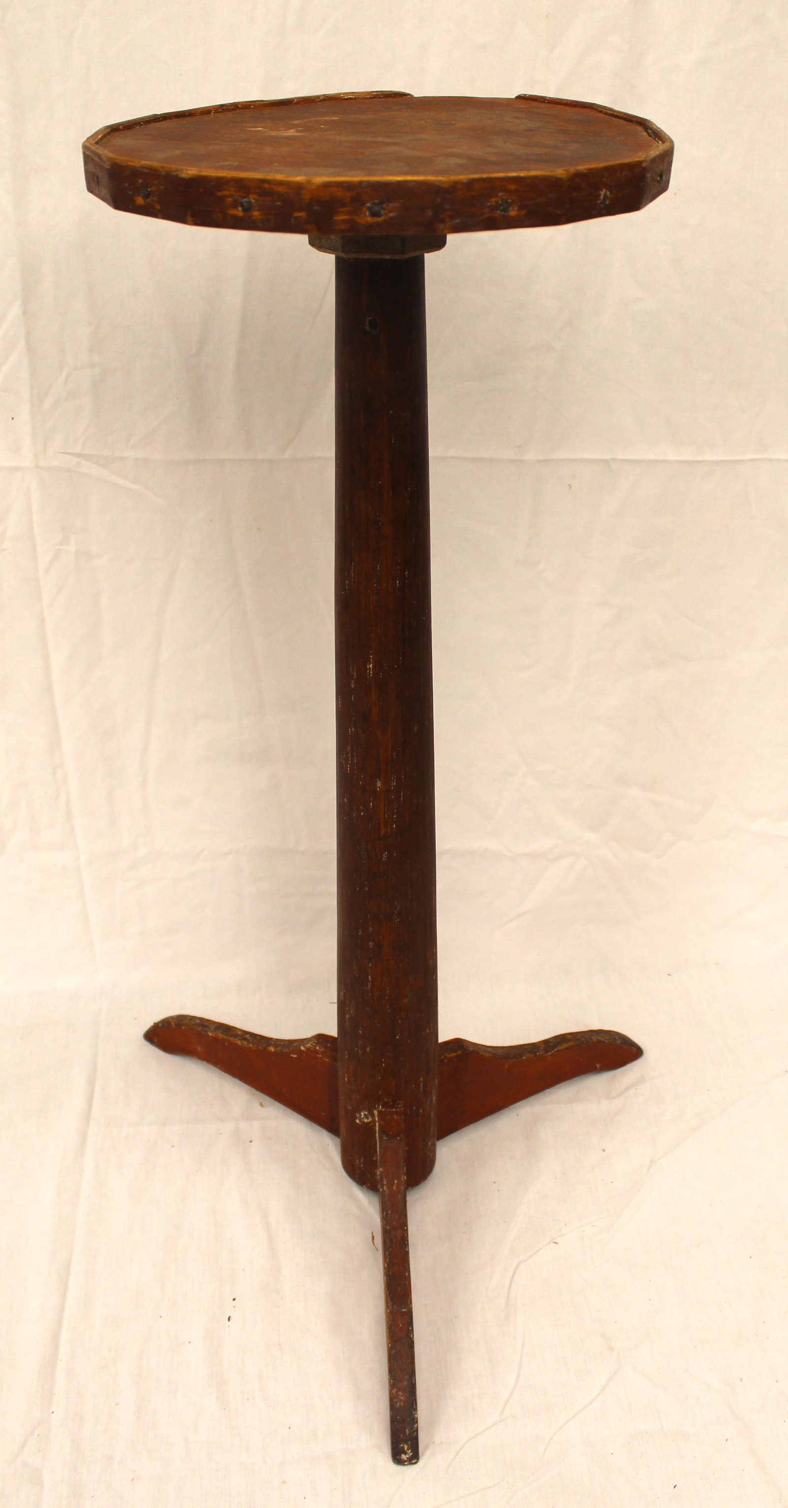 Antique candlestand w round/shaped top on 3 feet in red wash - 28" tall x 11" diam: Antique candlestand w round/shaped top on 3 feet in red wash - 28" tall x 11" diam