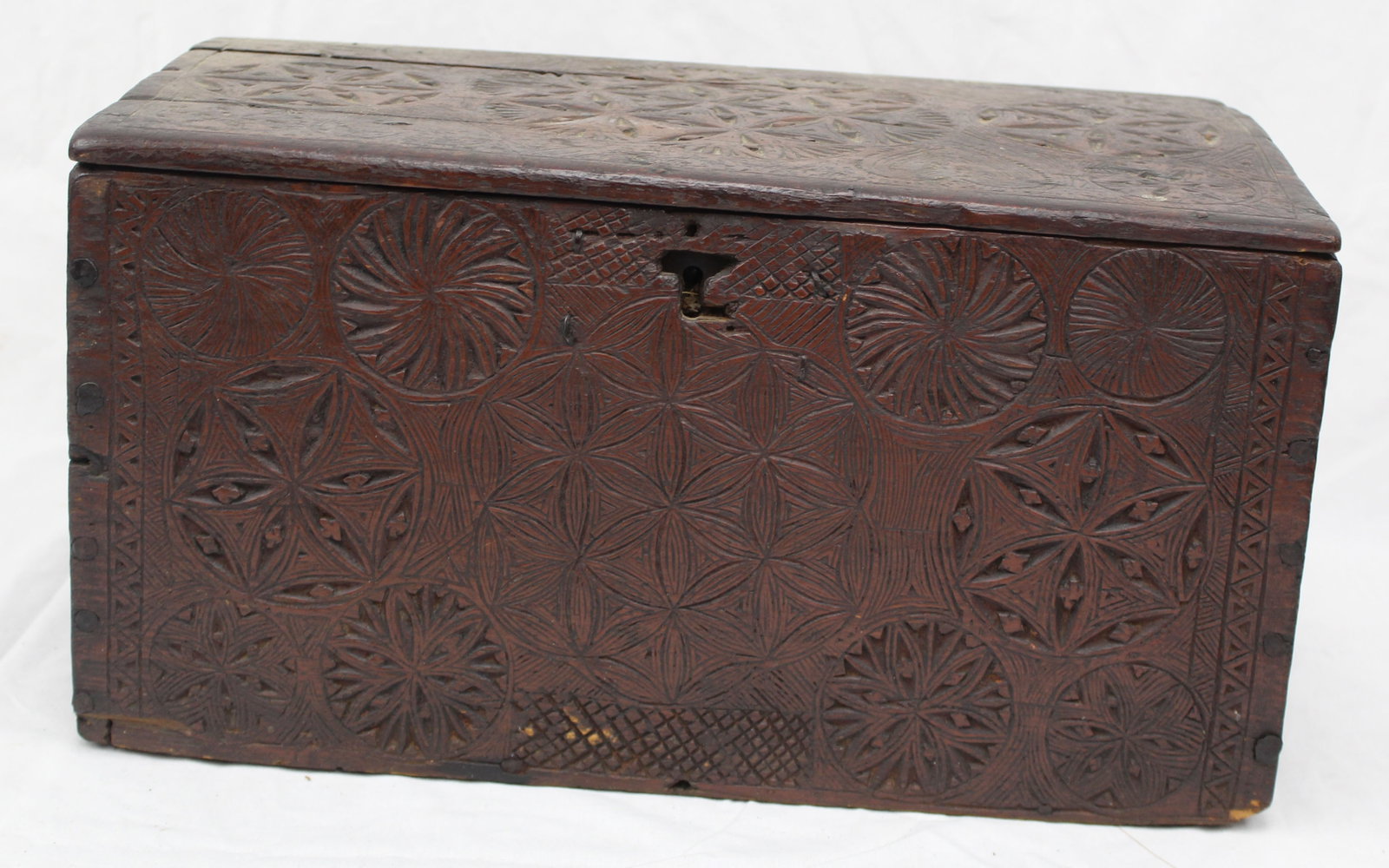 17th/18thC heavily carved valuables box - 9" tall x 17"x10 1/4" (1 of 14)