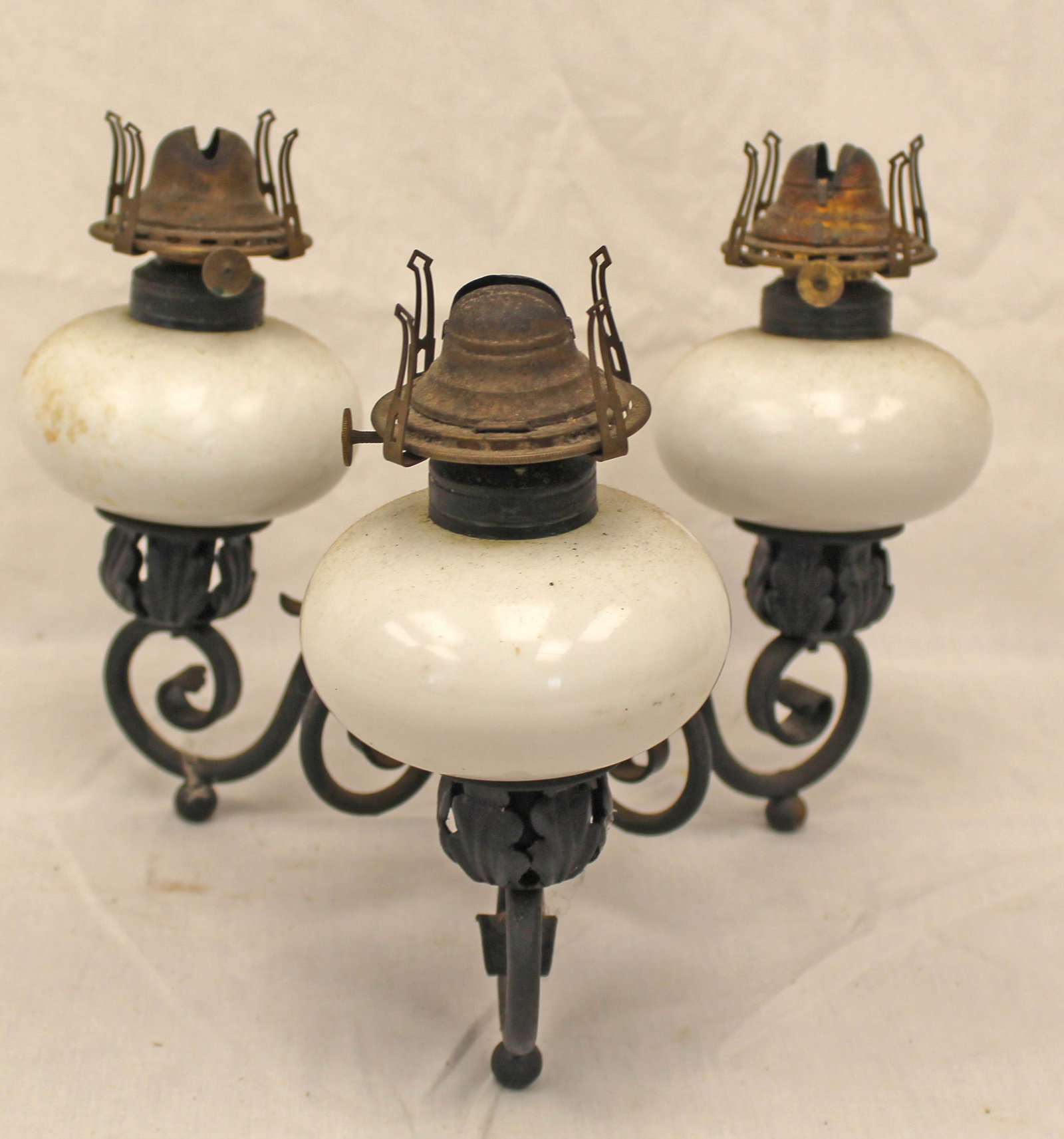 Antique kerosene table lamp in iron w white glass globes - 9 1/2" tall x 13 1/2" wide (1 of 6)