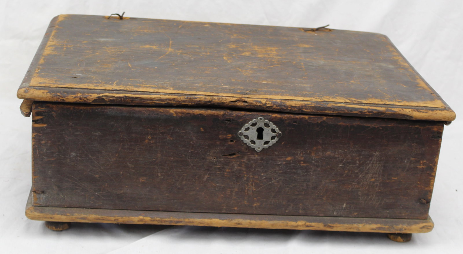 18thC bible box w interior till - 9" tall x 24" wide x 17" deep (1 of 19)