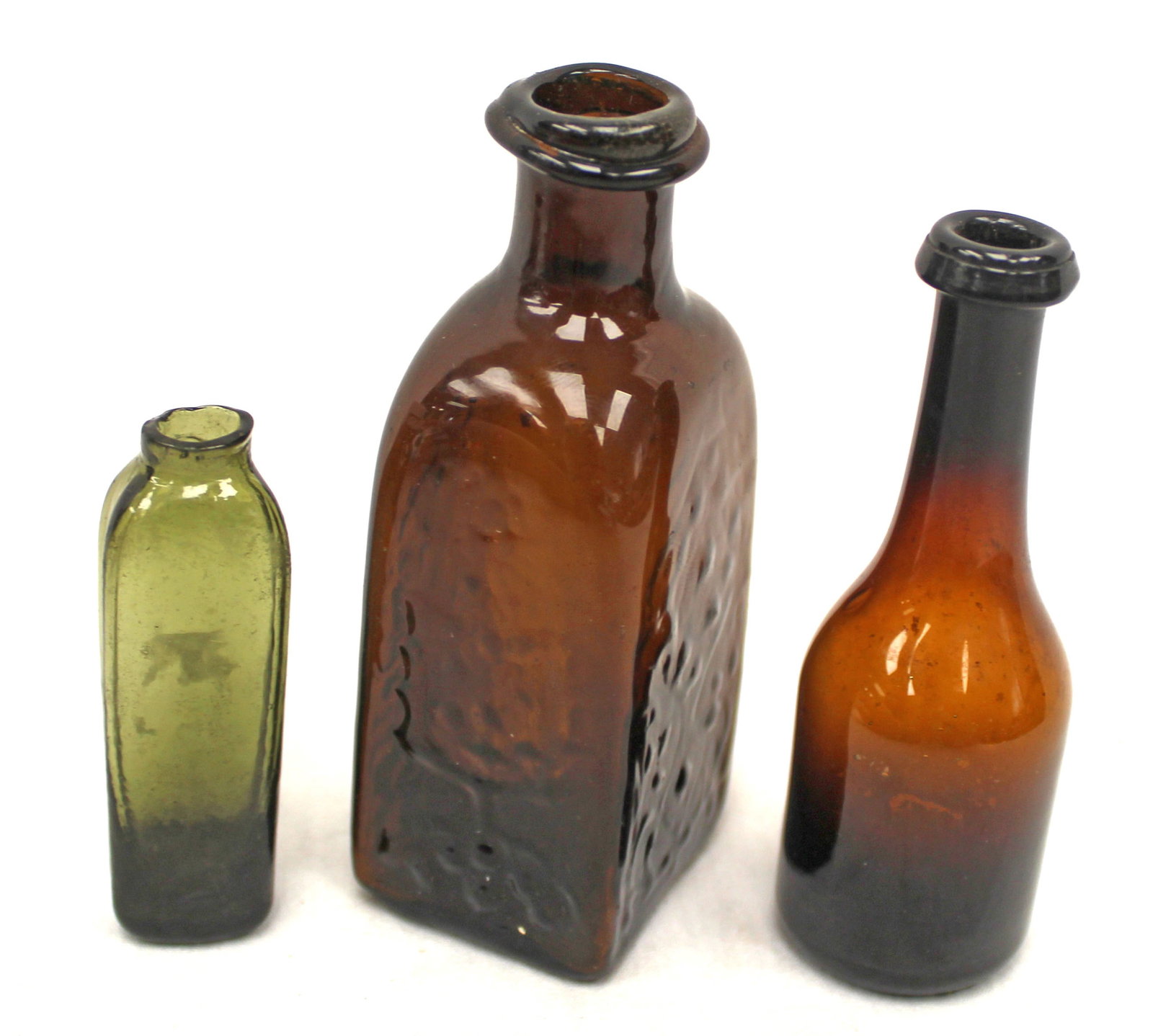 Lot of 3 small early glass bottles in green & amber - 2 1/2", 3 1/2" & 3 3/4" tall (1 of 10)