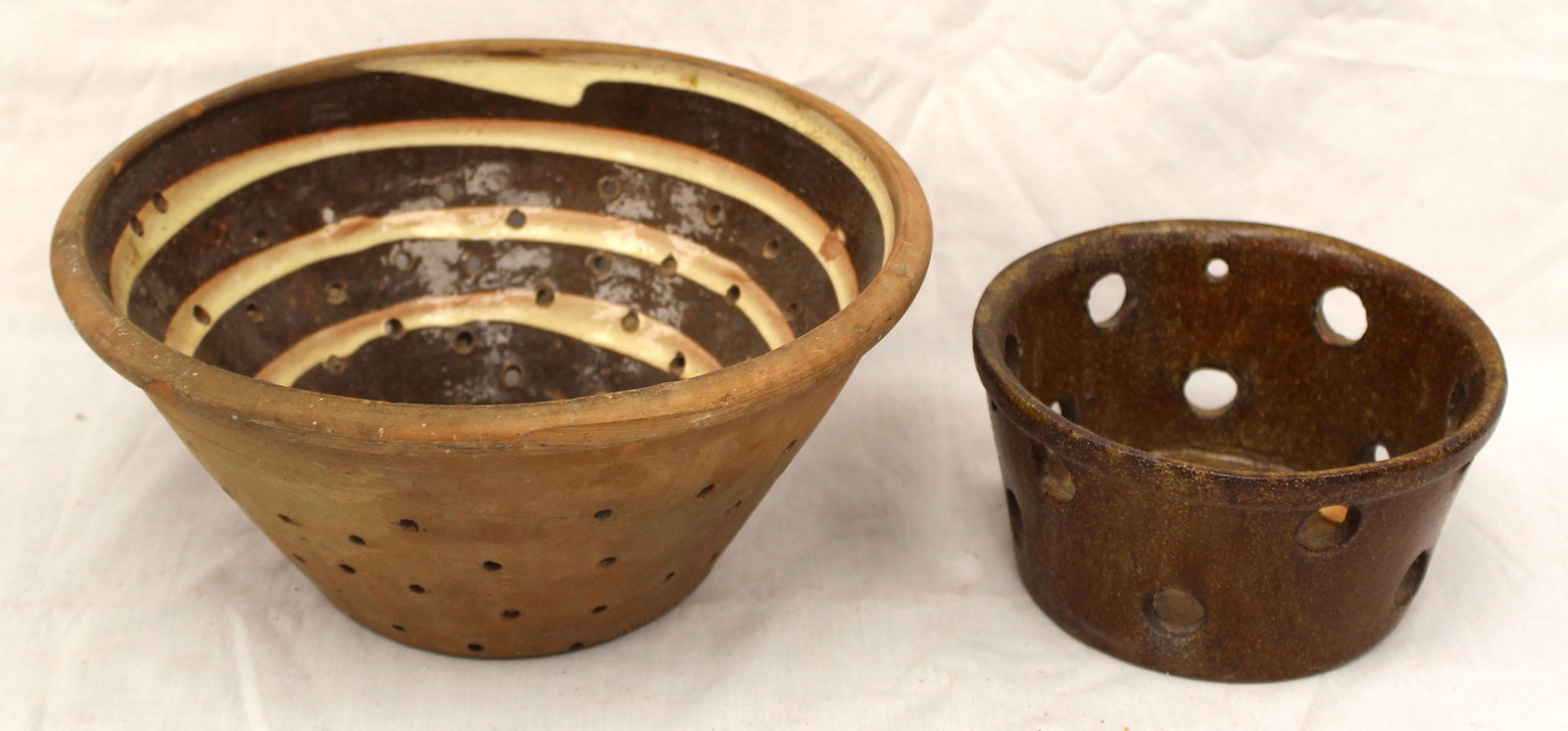 Lot of 2 antique redware colanders/strainers - 3 1/2" tall x 6 1/2" diam & 5 1/2" tall x 10 1/2" (1 of 6)