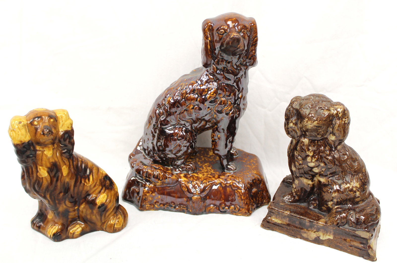 Lot of 3 antique Bennington Spaniels - 7" - 10 1/2" tall (1 of 8)