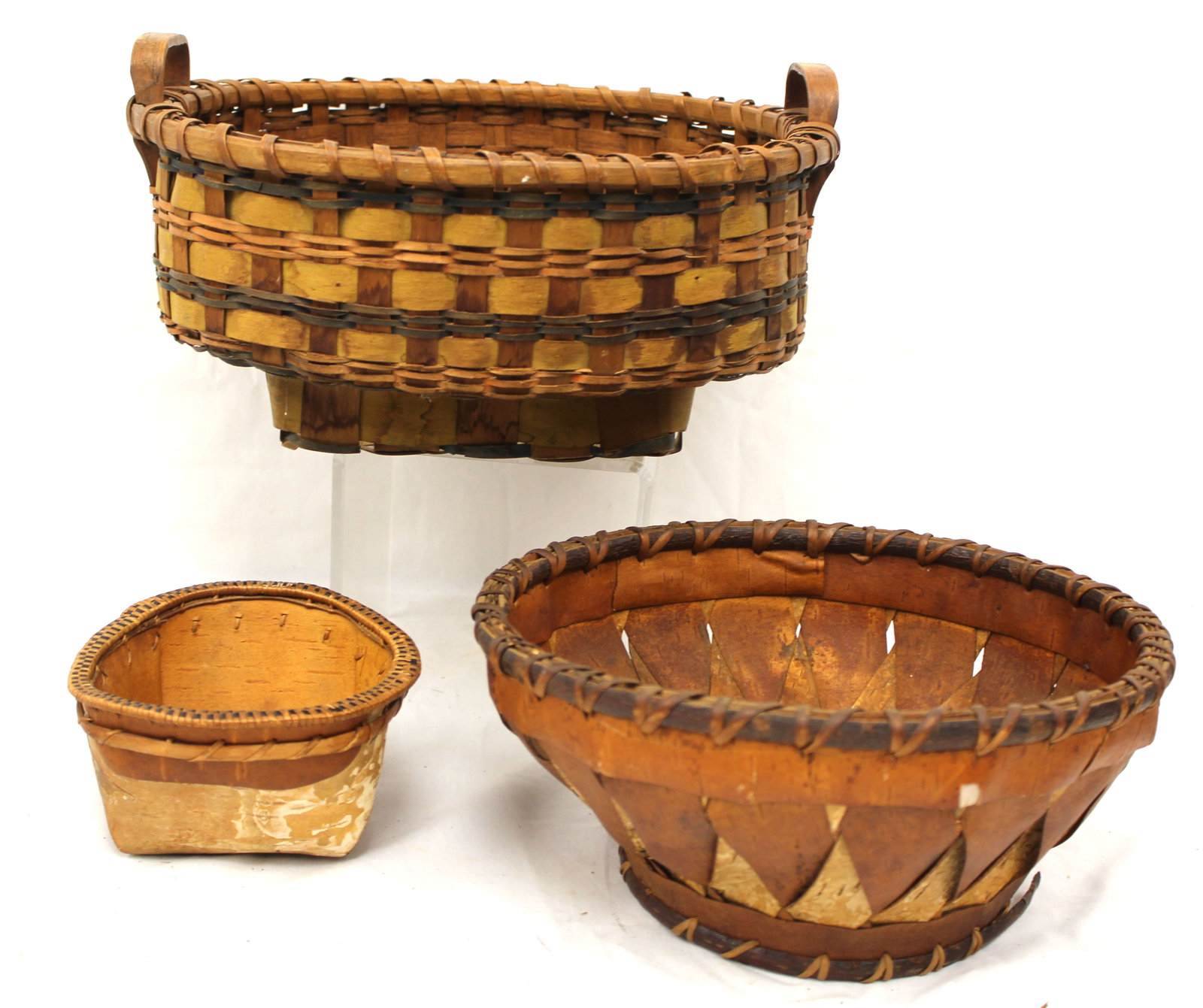 Lot of 3 Native American baskets - 3 1/4" tallx5 1/4"x6", 4 1/2" tall x 10" diam & 6 1/2" tall x 12" (1 of 13)