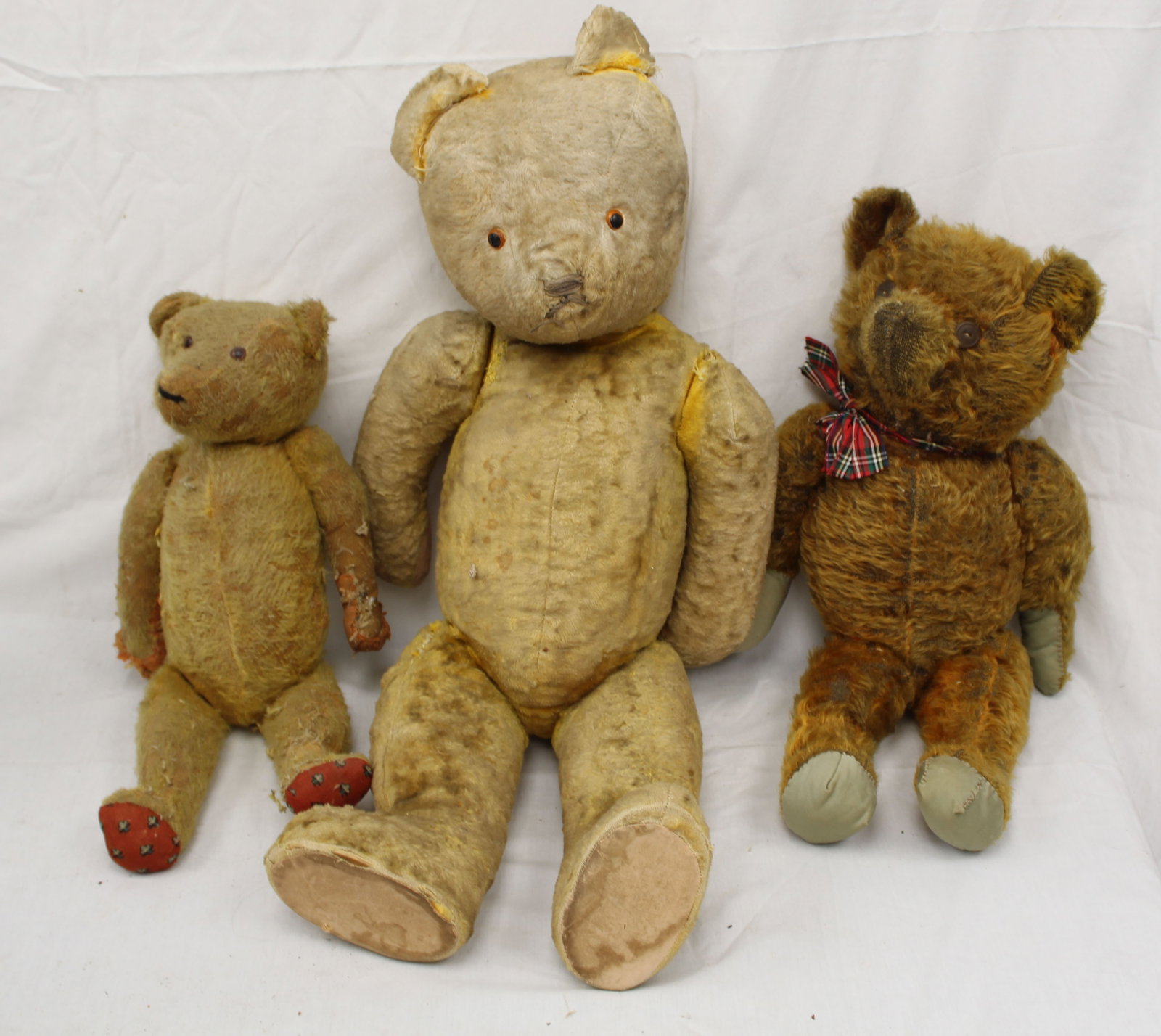 Lot of 3 antique jointed teddy bears - 17" - 29" tall (1 of 8)
