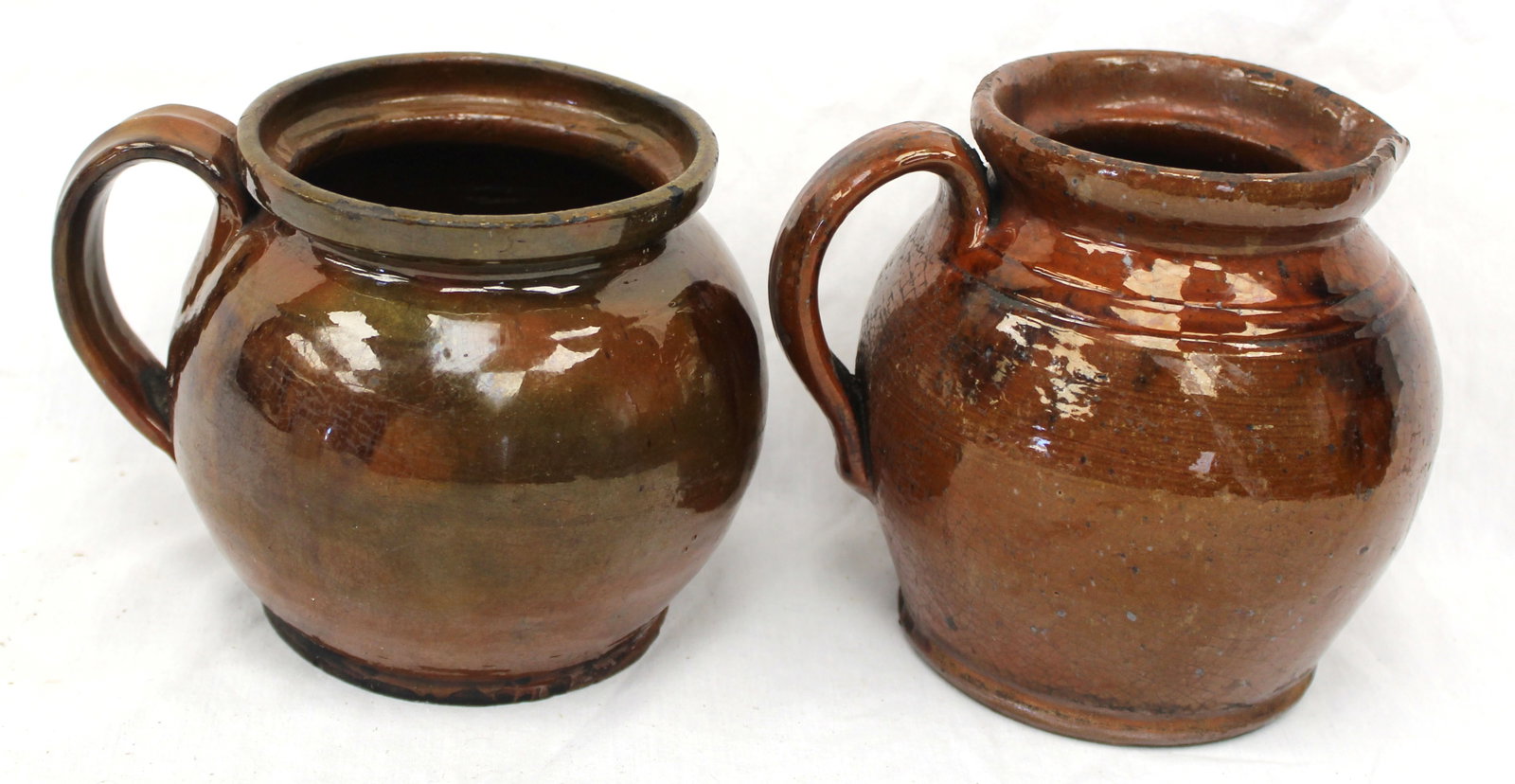 Lot of 2 antique redware items - bean pot & pitcher - 5 1/2" & 6" tall (1 of 10)