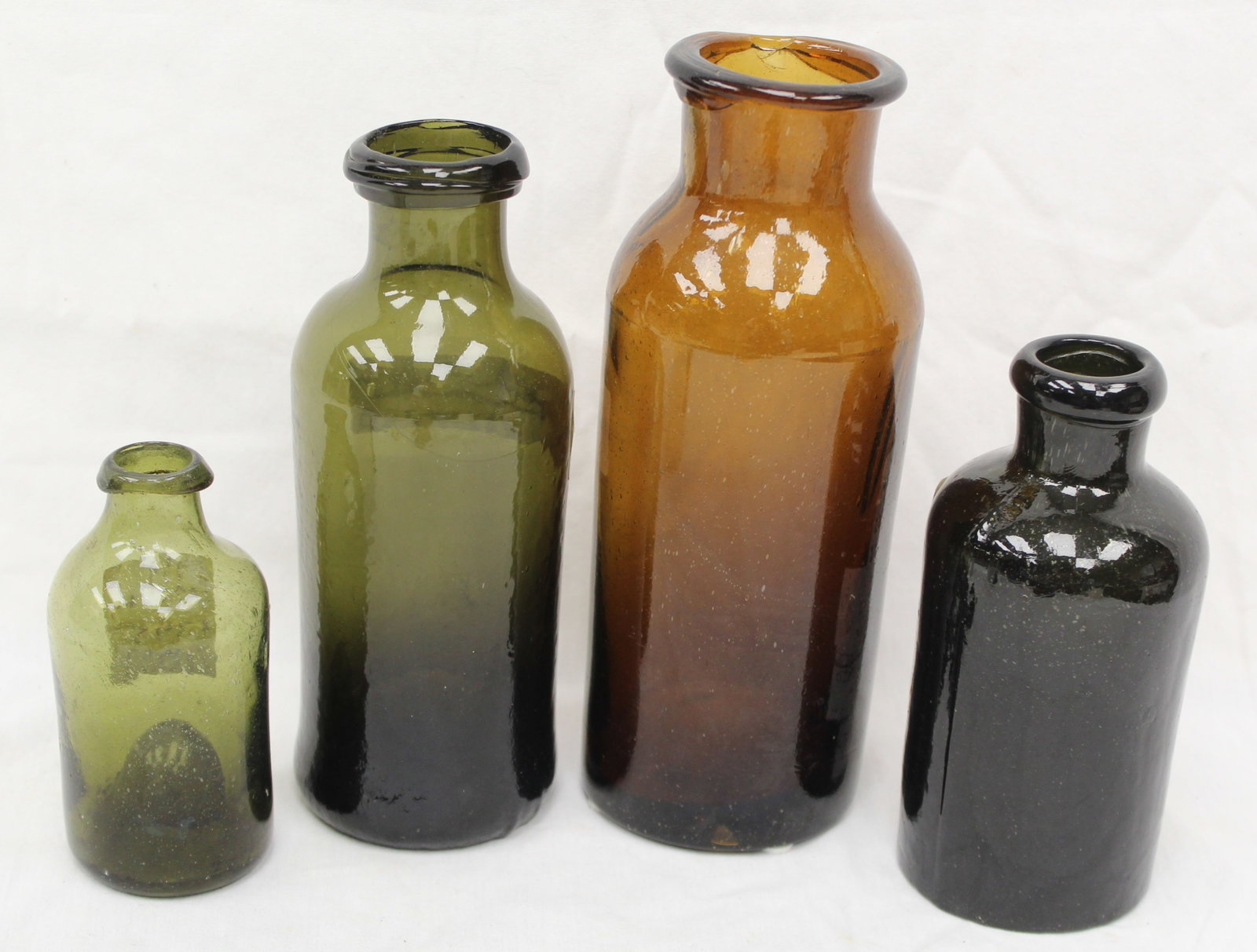 Lot of 4 early green & amber glass jars - 4 1/2" - 8 1/2" tall (1 of 11)