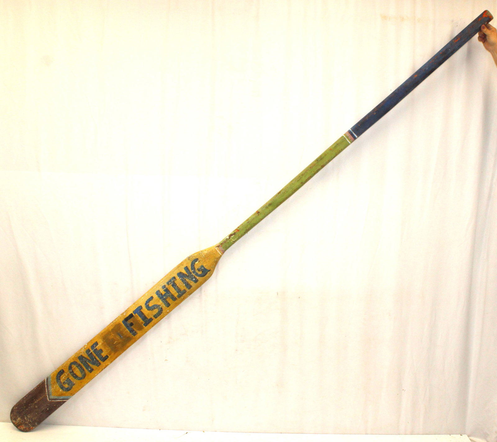Large wooden painted oar "Gone Fishing" - approx 10' (1 of 7)