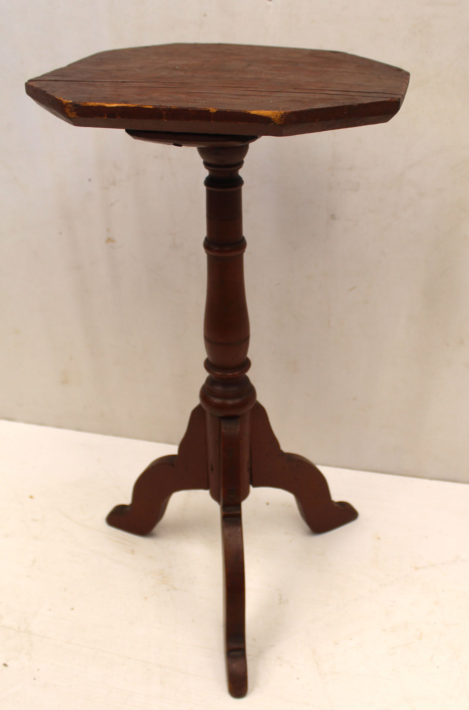 18thC MA candlestand in old red paint w octag shaped top and tri ftd base - 28 1/2" tall x 14 1/2": 18thC MA candlestand in old red paint w octag shaped top and tri ftd base - 28 1/2" tall x 14 1/2" wide top