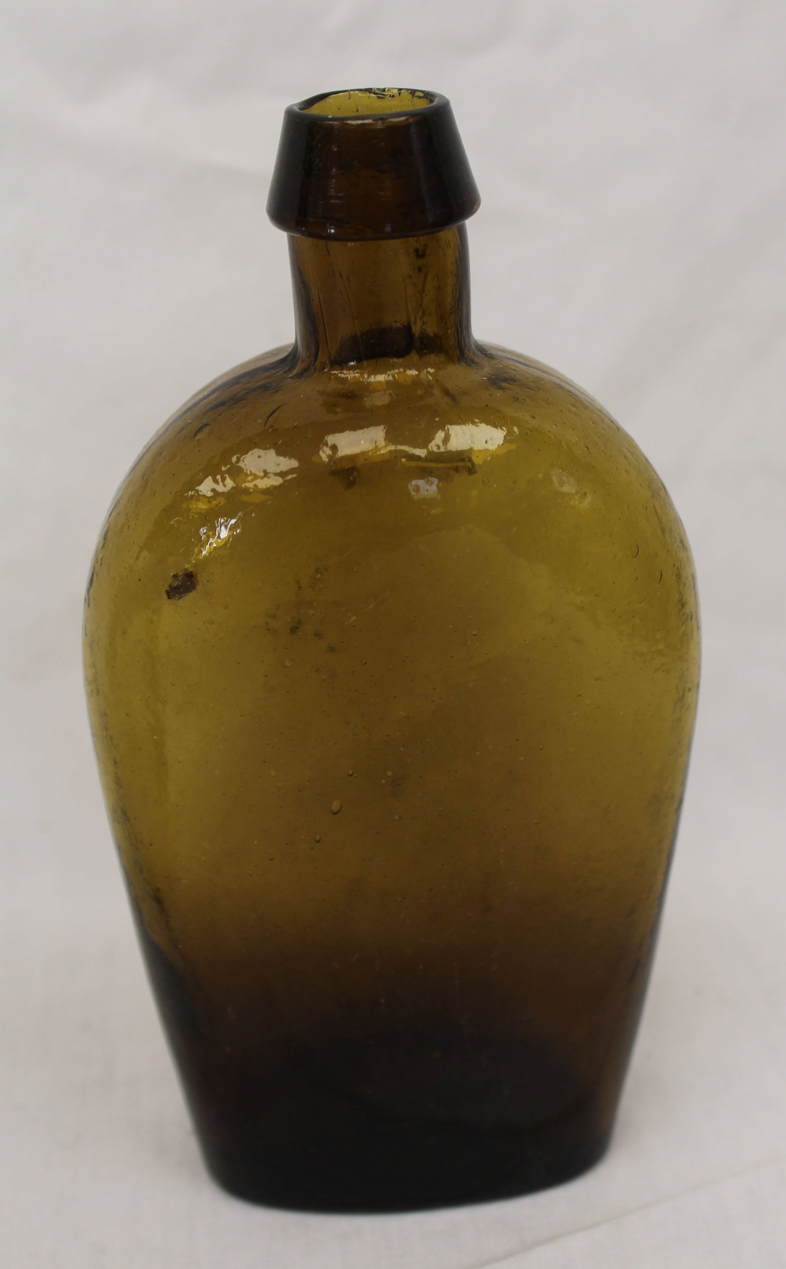 Early olive green glass flask - 6 1/4" tall (1 of 7)