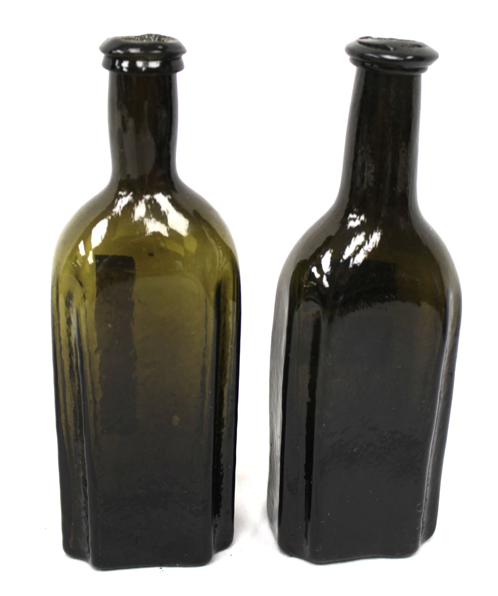 Lot of 2 green glass bottles - 6 3/4" tall (1 of 7)