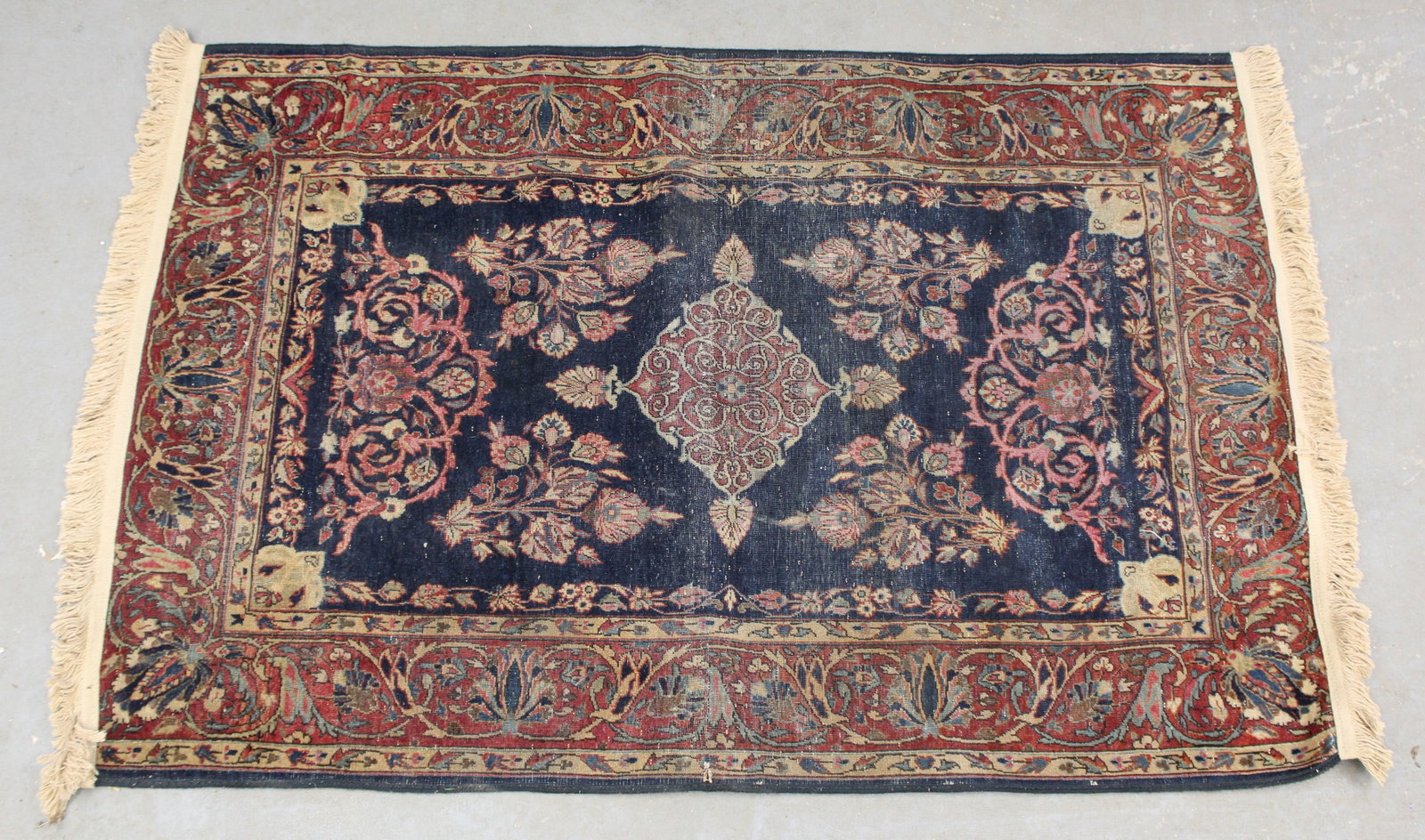 Oriental area rug - 3'9"x4'10" (1 of 8)