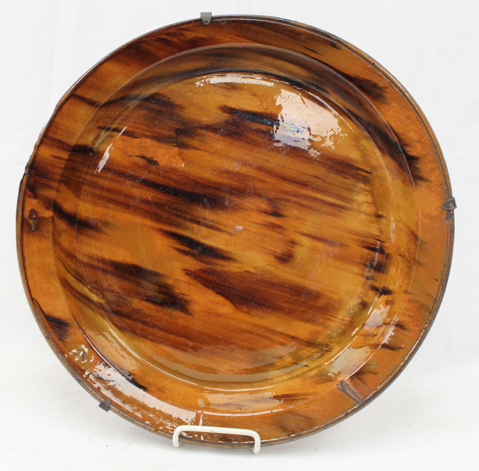 Antique Bennington charger - 15" diam (1 of 6)