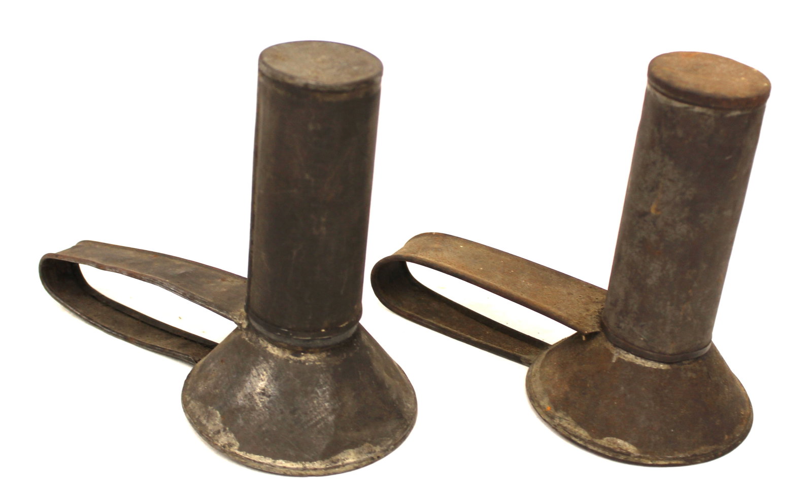 Pair of antique tin handled Davy lamps - 6" tall x 8" wide (1 of 5)