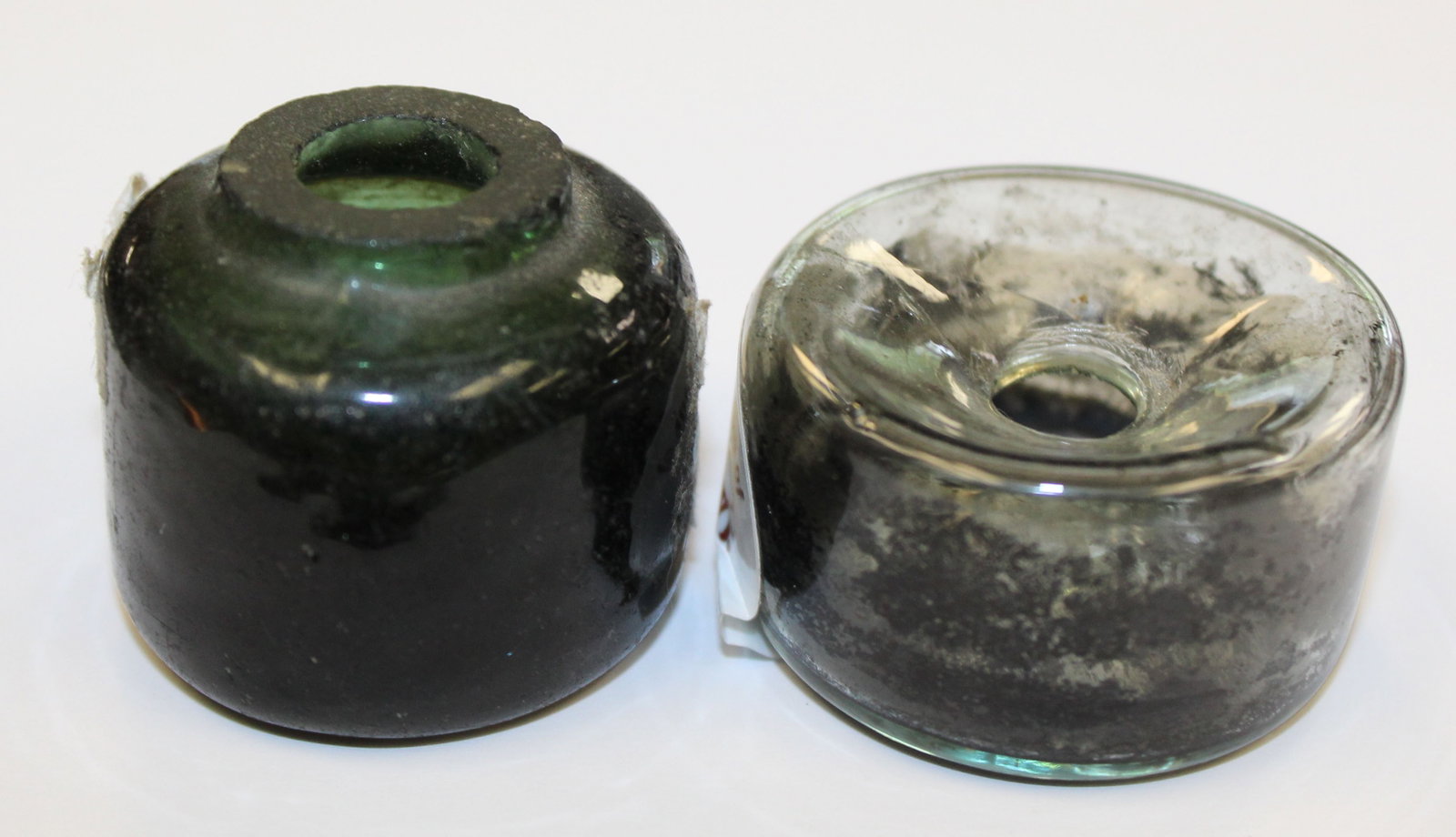 Lot of 2 mini glass puck inks - approx 1" diam: Lot of 2 mini glass puck inks - approx 1" diam