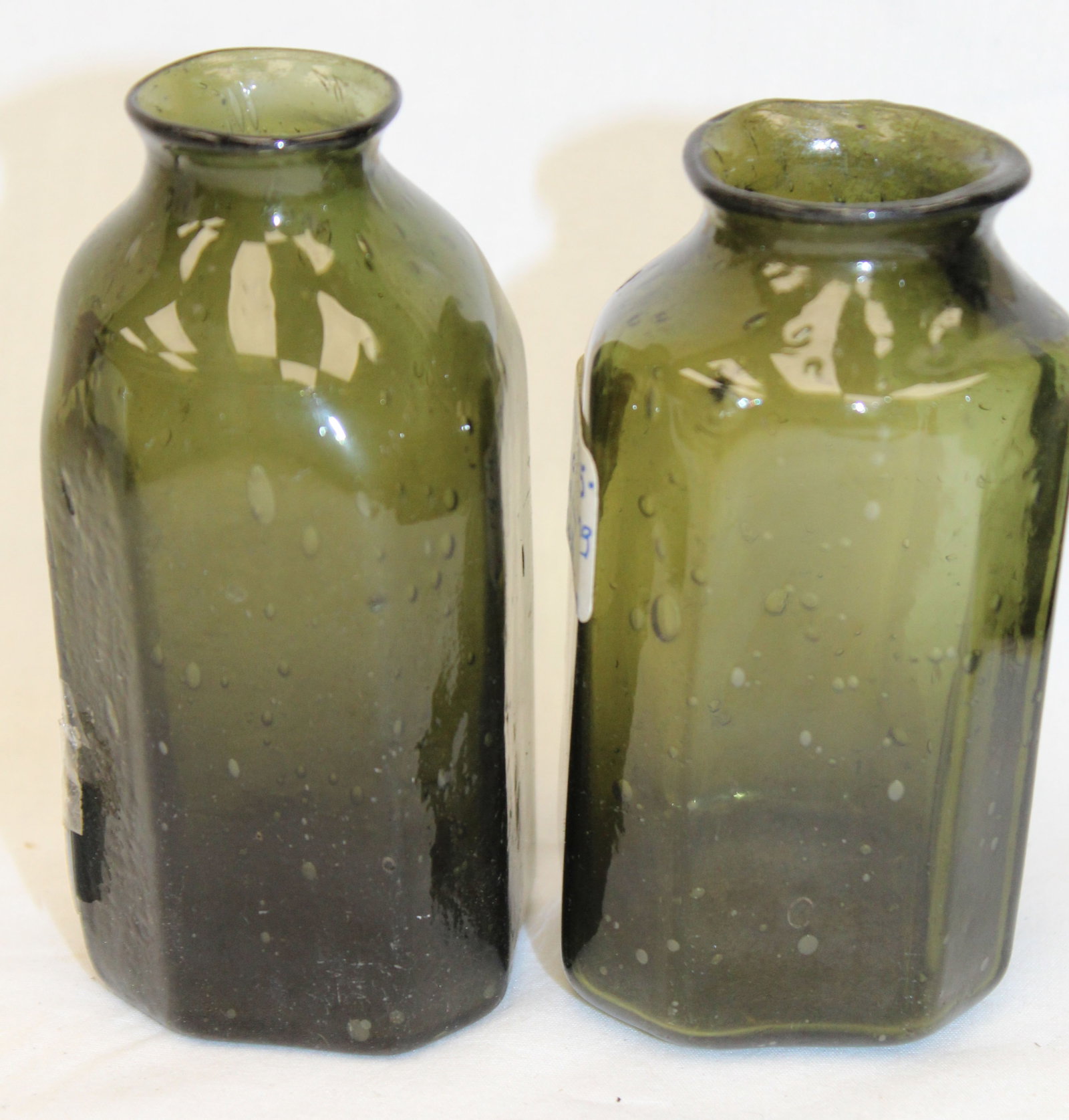 Lot of 2 early green glass snuff jars - 3 3/4"-4" tall (1 of 7)
