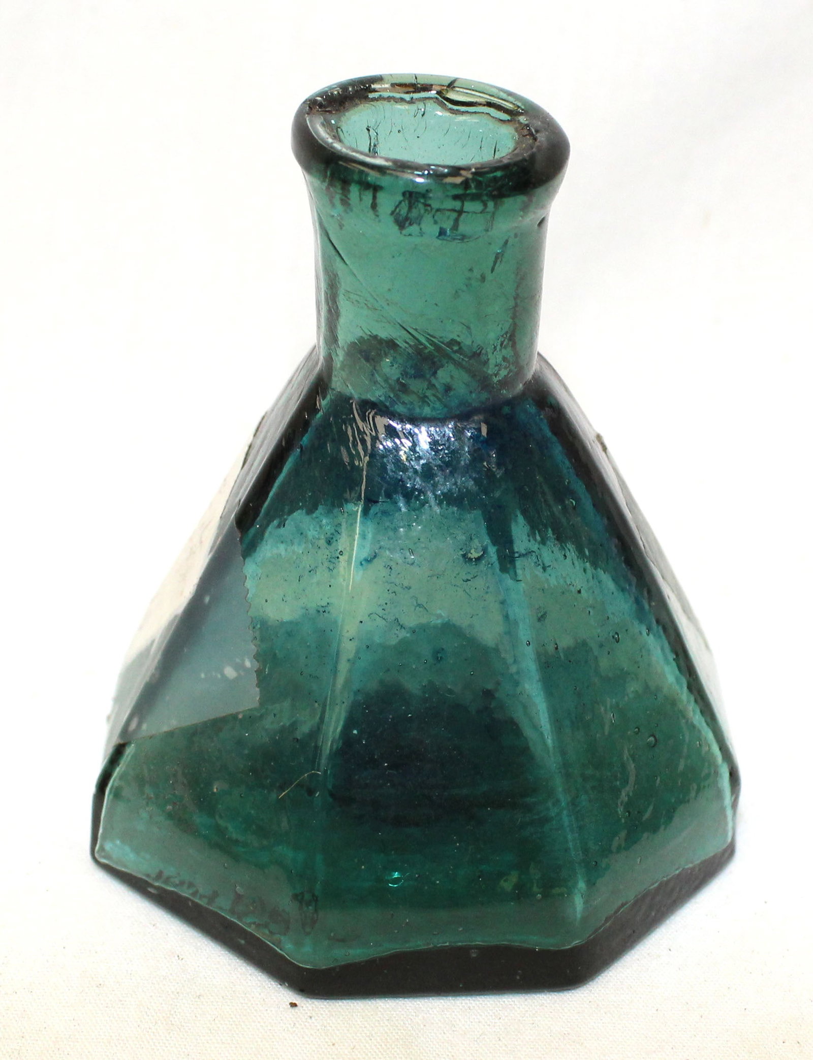 Early aqua/green glass umbrella ink - 2 1/2" tall (1 of 5)