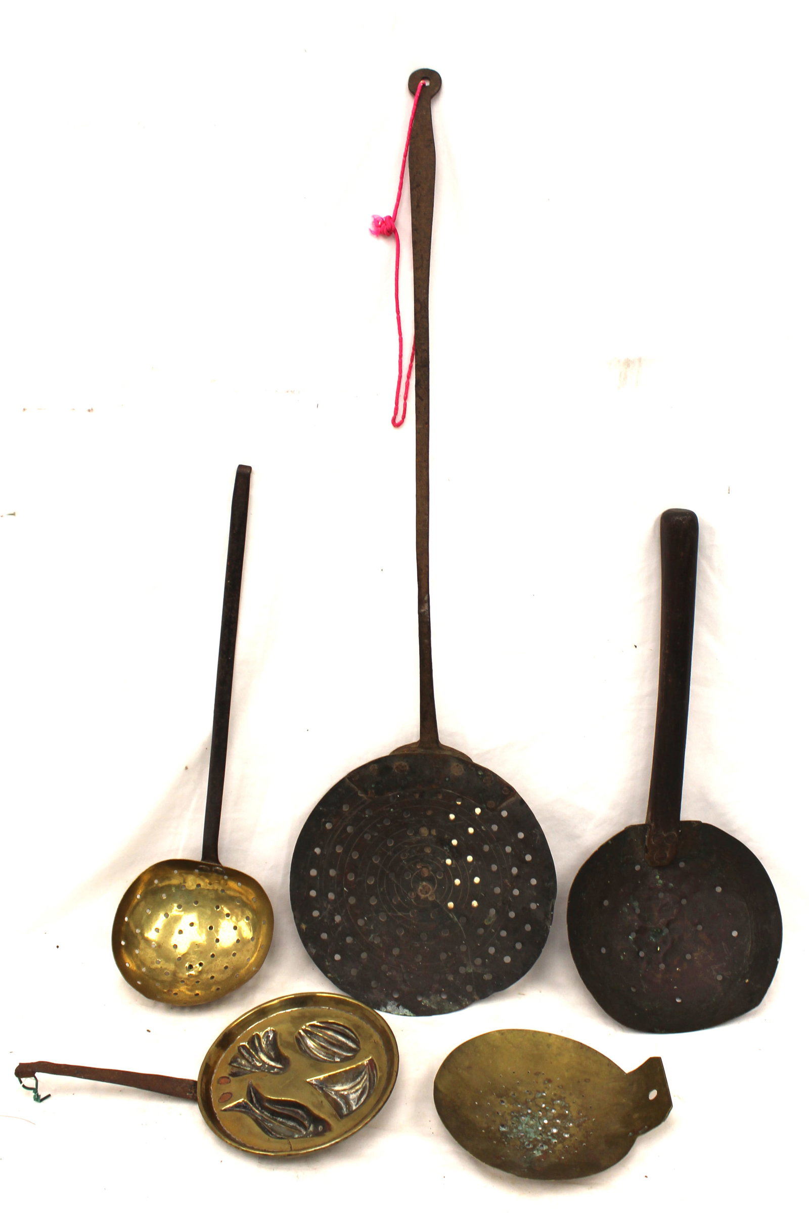 Lot of 5 antique iron handled ladles, drainers, etc w brass & iron bottoms - 6"-29" (1 of 8)