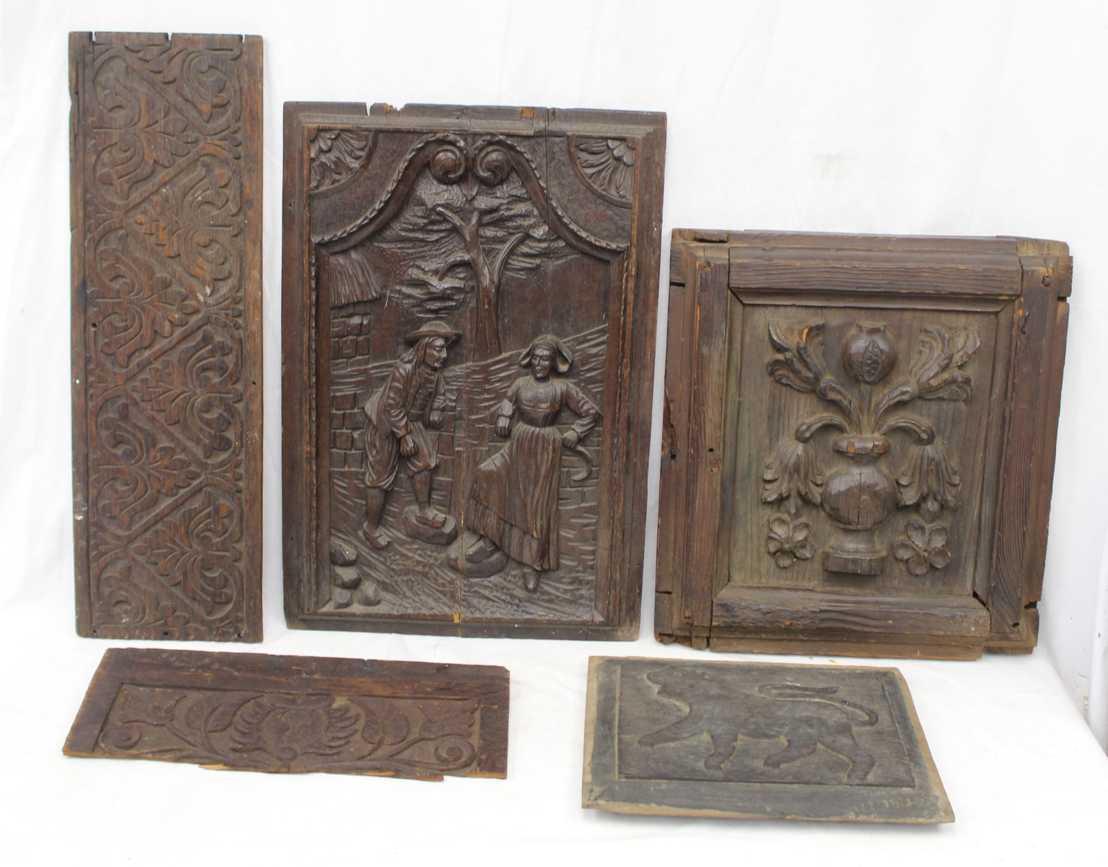 Lot of 5 carved wooden fragments - 10"x 12 1/2" - 22"x14" (1 of 7)