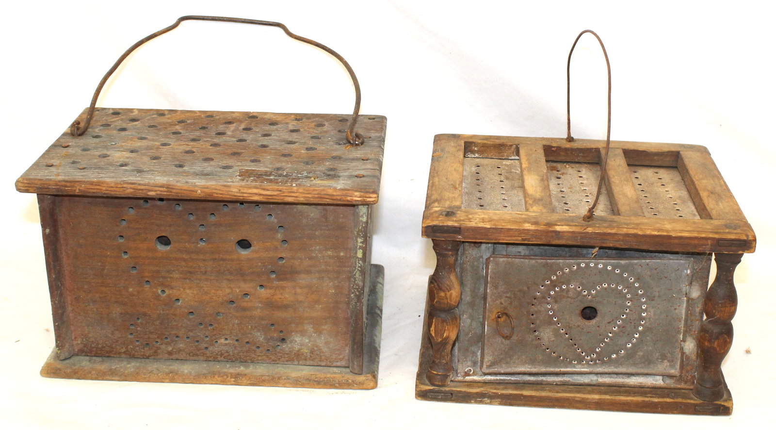 Lot of 2 antique footwarmers w heart decoration - 1 in wood & pierced tin & 1 all wood - 6 1/2"x9"x7 (1 of 8)