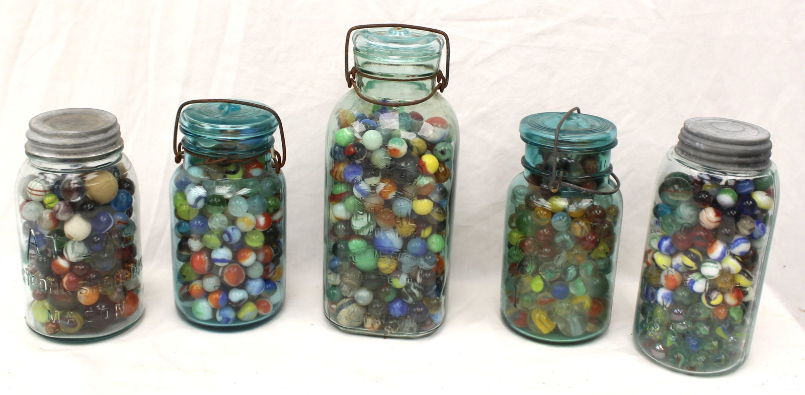 Lot of 5 mason jars filled w marbles - 7" - 10" tall (1 of 7)