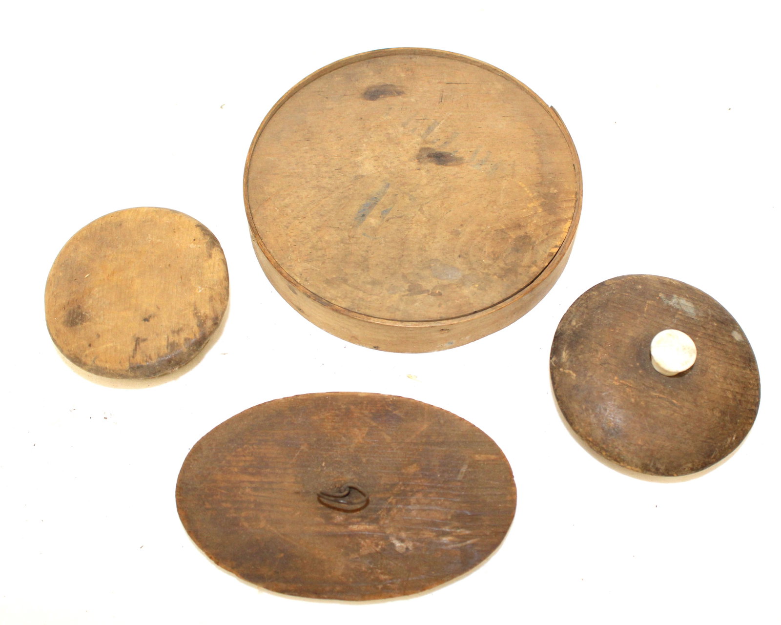 Lot of 4 antique wooden lids - 2 3/4" - 5" diam (1 of 4)