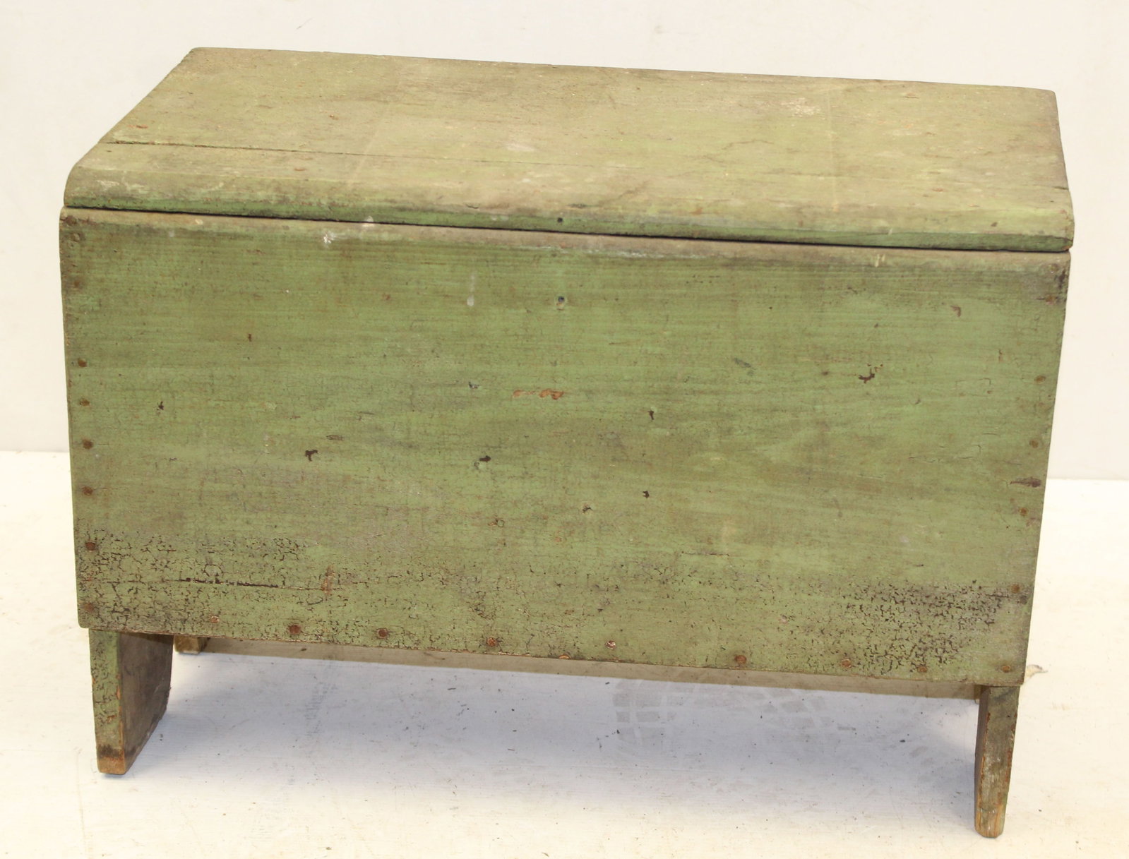 Antique diminutive blanket chest on feet w bootjack ends in green paint - 18" tall x 26"x14": Antique diminutive blanket chest on feet w bootjack ends in green paint - 18" tall x 26"x14"