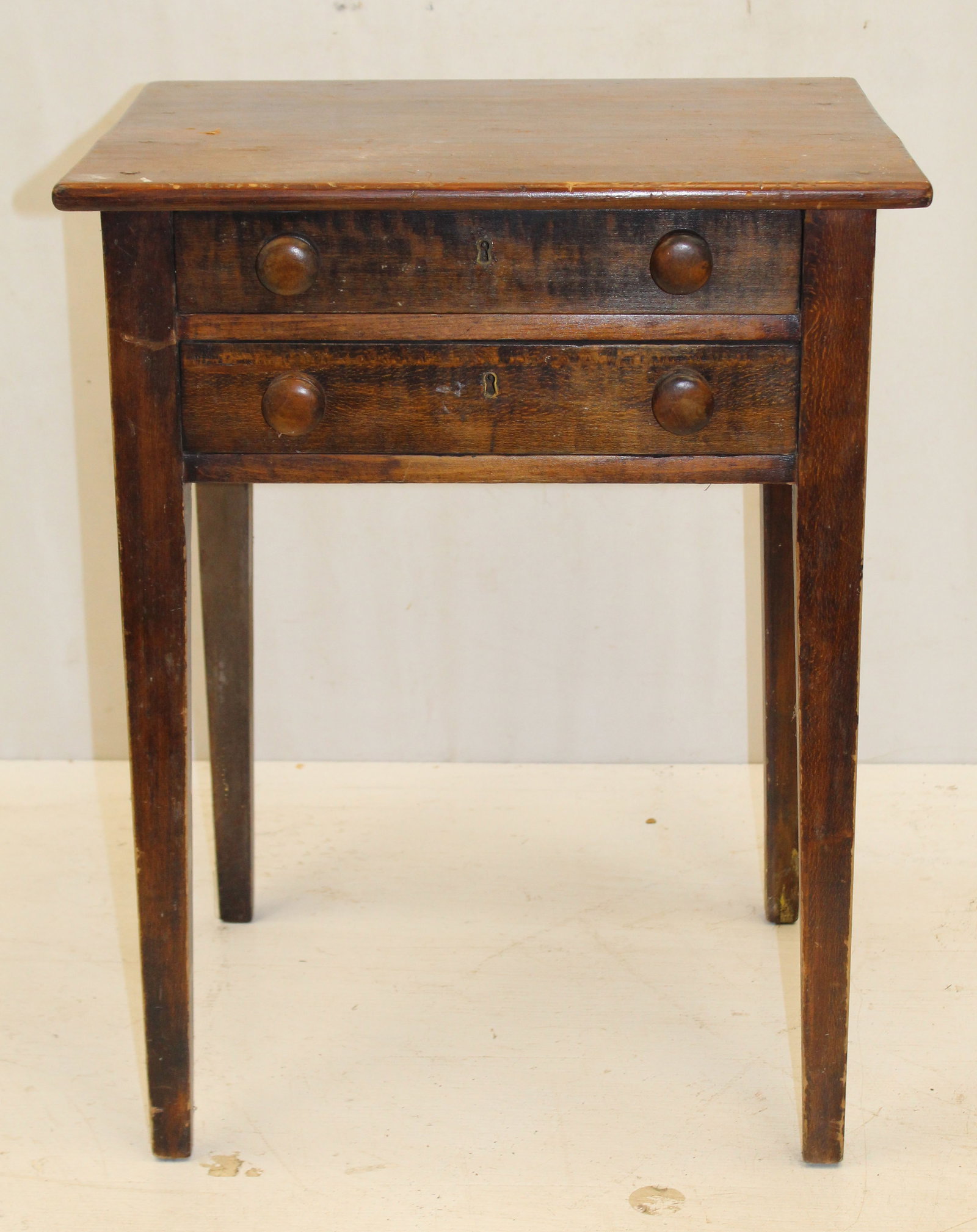 Country Hepplewhite 2 drawer stand w wooden knobs - 27" tall x 21"x17 1/4" (1 of 6)