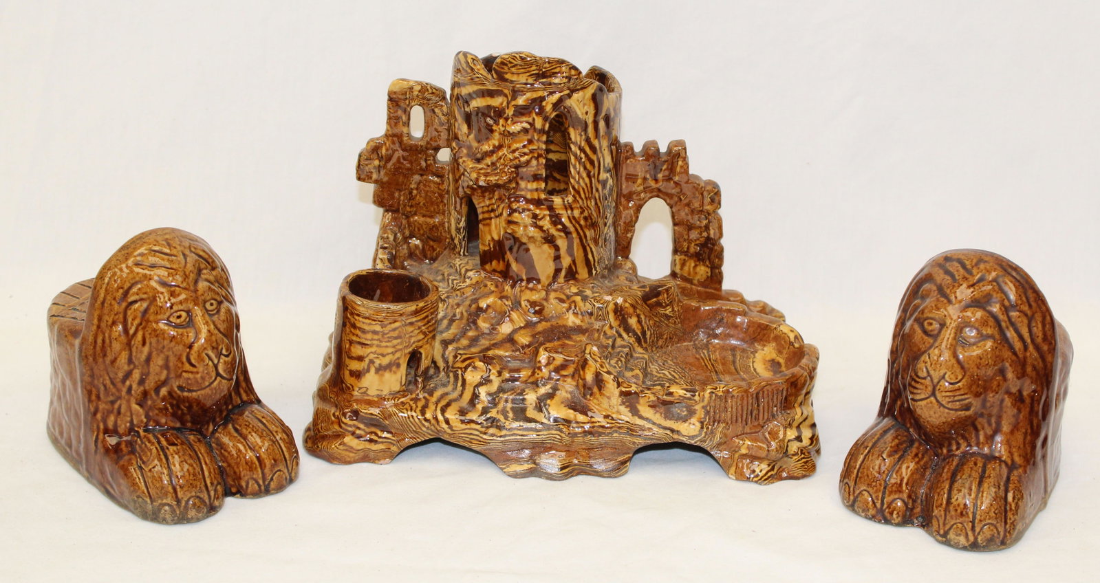 Lot of 3 antique Bennington items incl inkwell & pair of lion bookends - 6" tall x 8 1/2" & 4" tall (1 of 10)