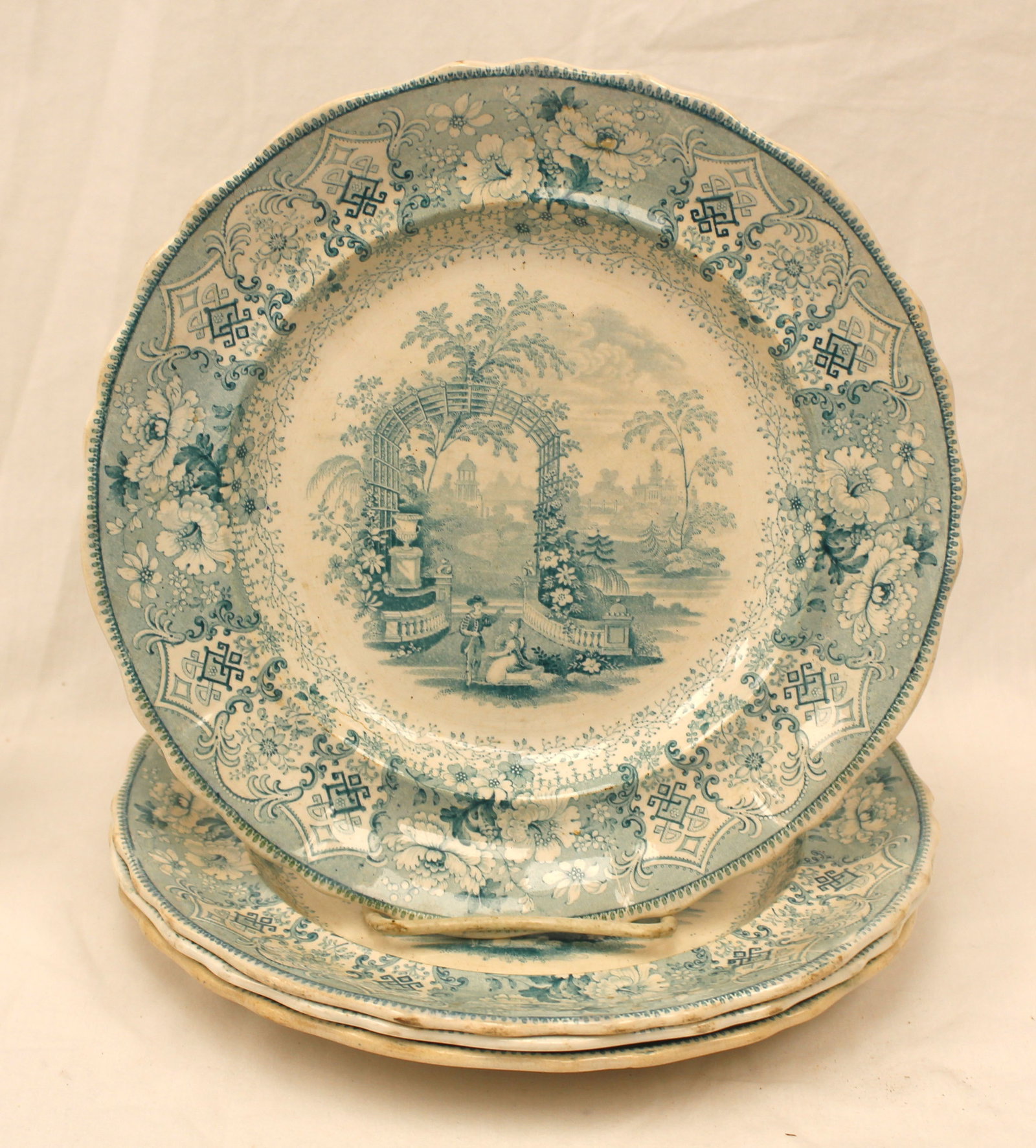 Set of 4 Staffordshire green transfer plates by Davenport "Italian Verandah" pattern - 10 1/2" tall (1 of 8)