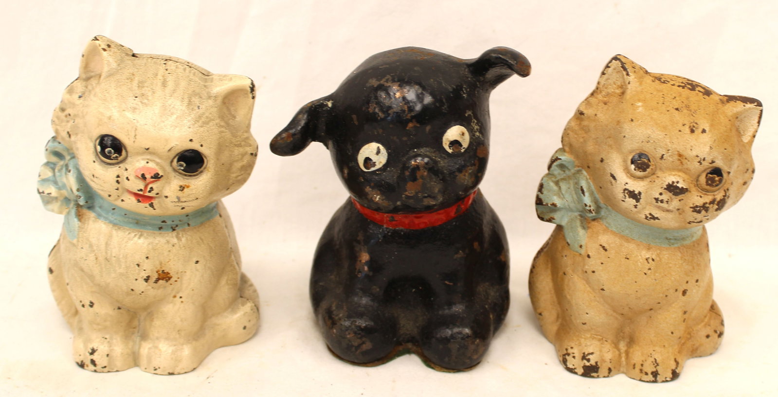 Lot of 3 painted cast iron items - dog doorstop & 2 cat banks - 5" tall: Lot of 3 painted cast iron items - dog doorstop & 2 cat banks - 5" tall