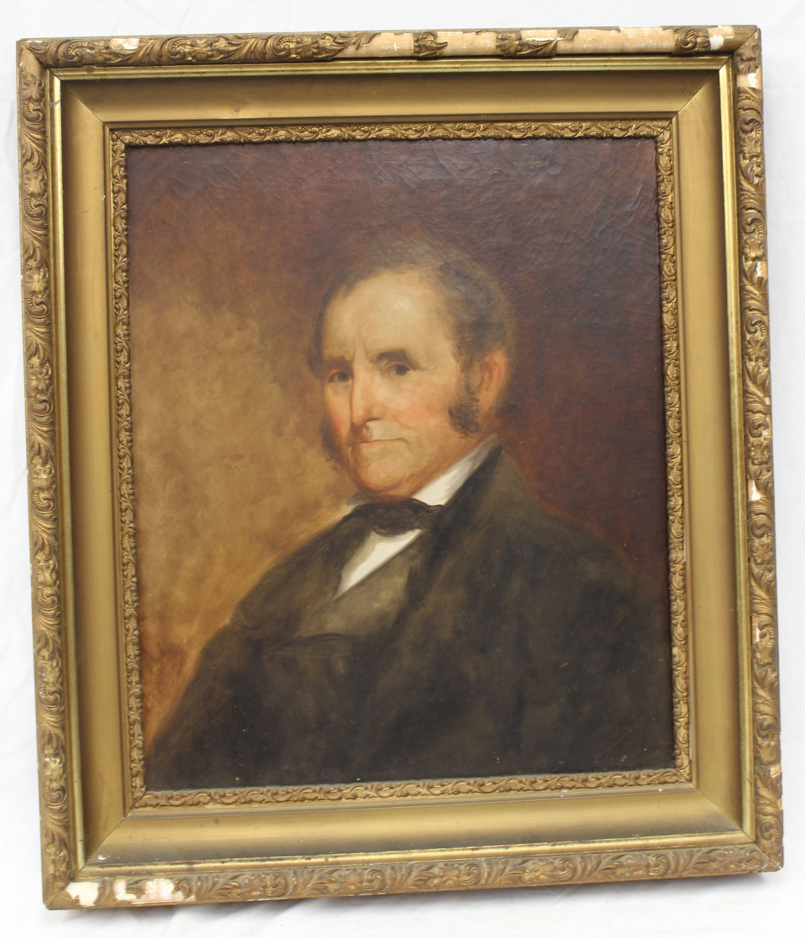 Antique o/c portrait of a gentleman - overall framed size 30"x26" (1 of 6)