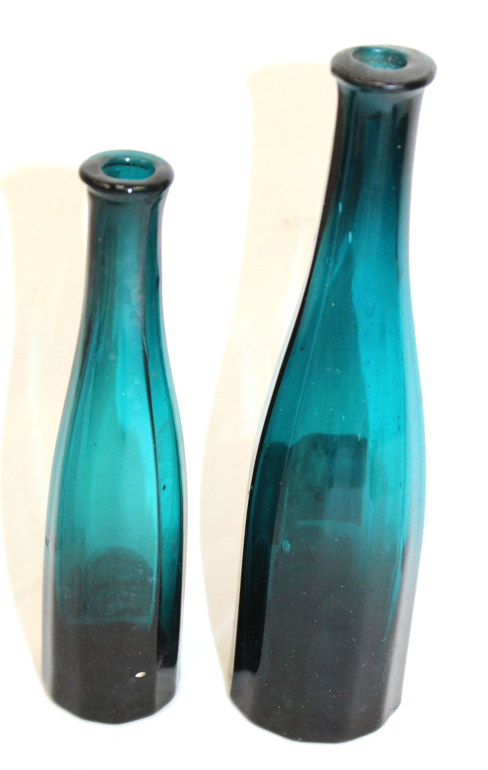 Lot of 2 early teal glass cologne bottles - 4 3/4" & 5 3/4" tall (1 of 4)